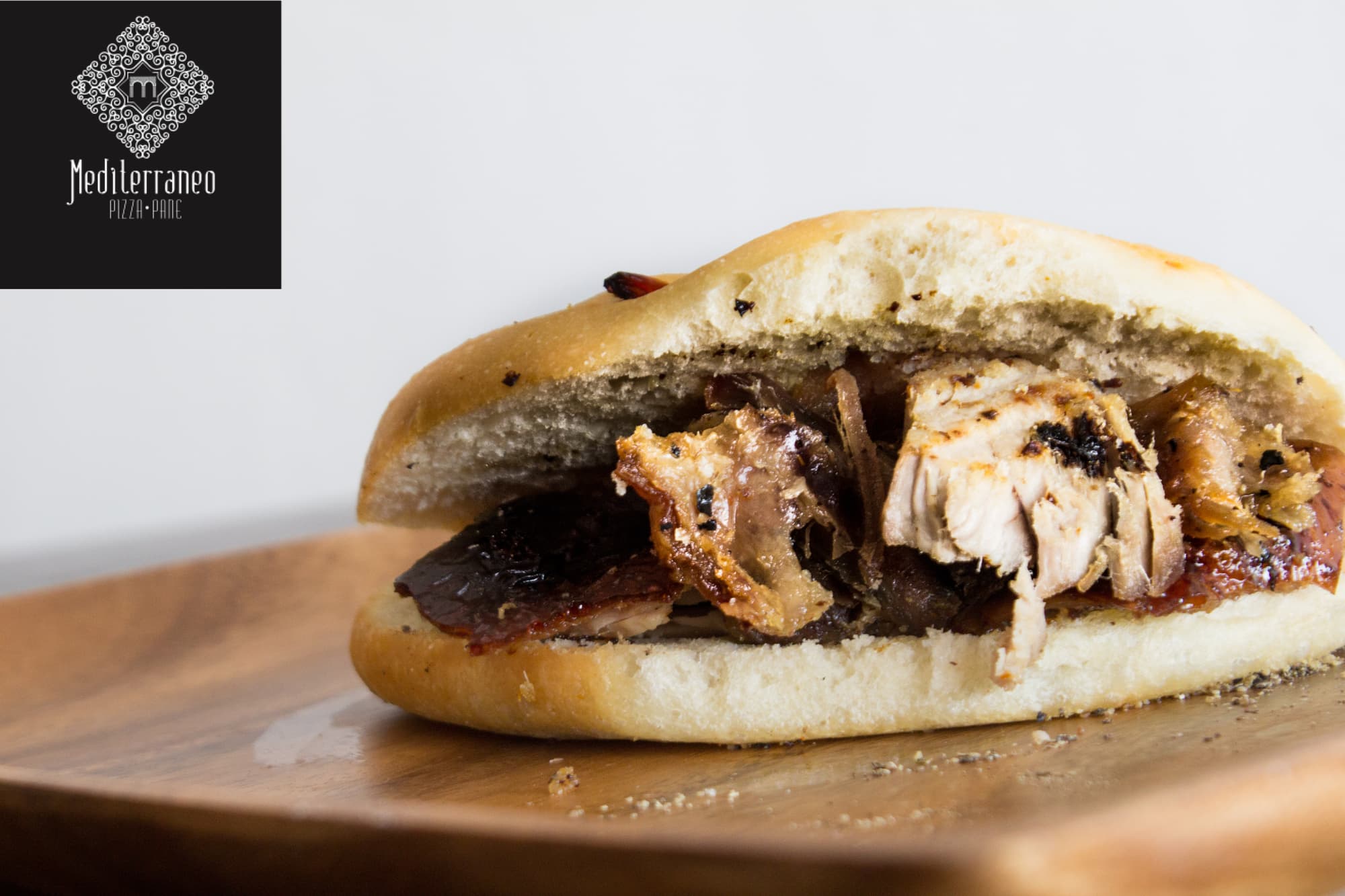 Ruta del Sol, Restaurant