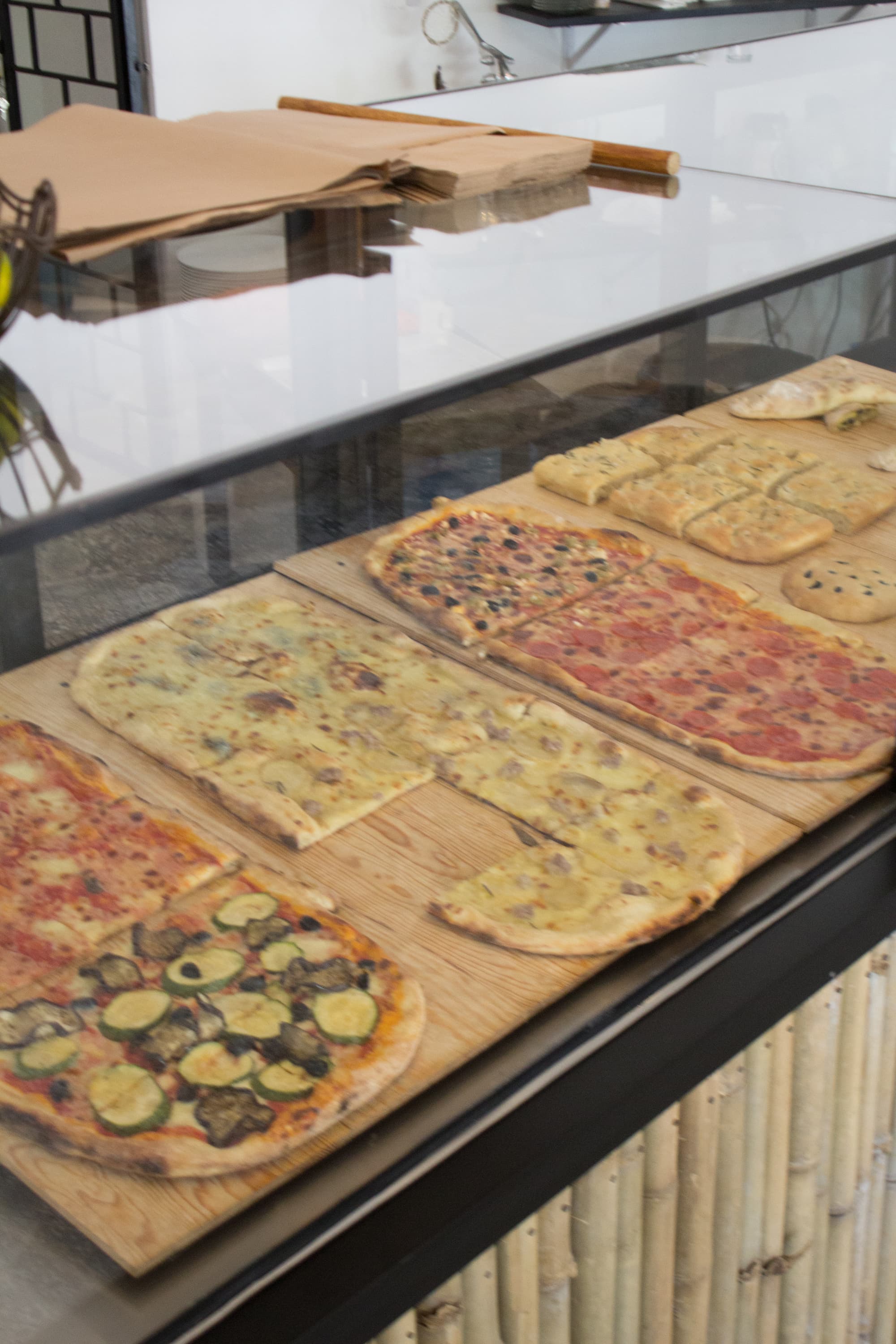 Ruta del Sol, Restaurant