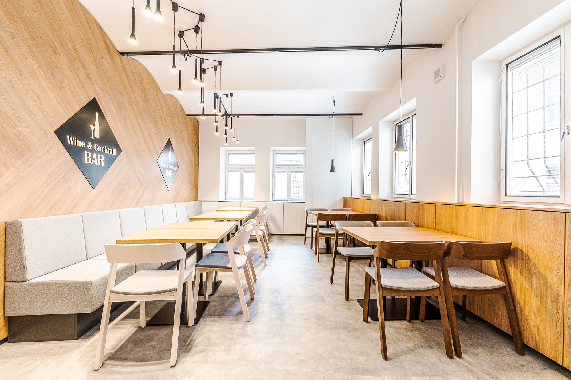 Spa Hotel Devin, Bar