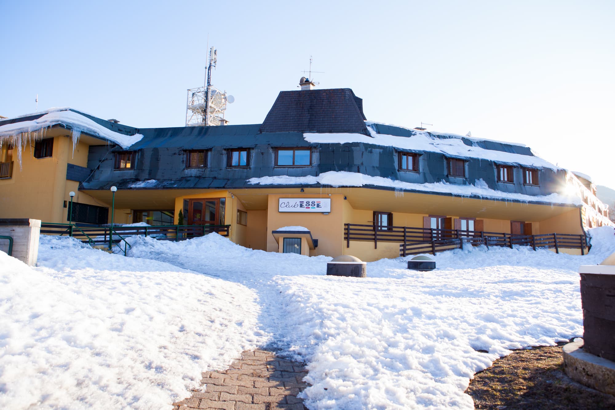 Club Esse Pila 2000, General view
