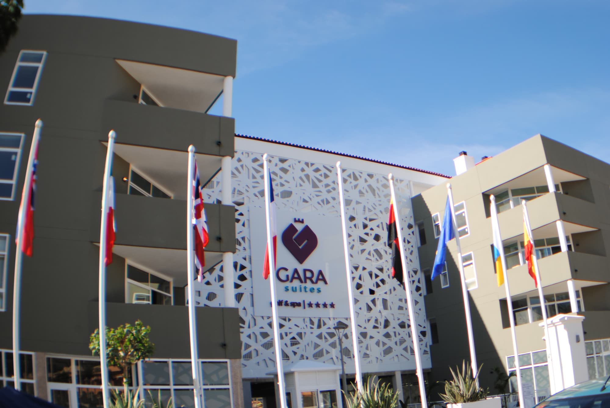 Gara Suites Golf & Spa, General view