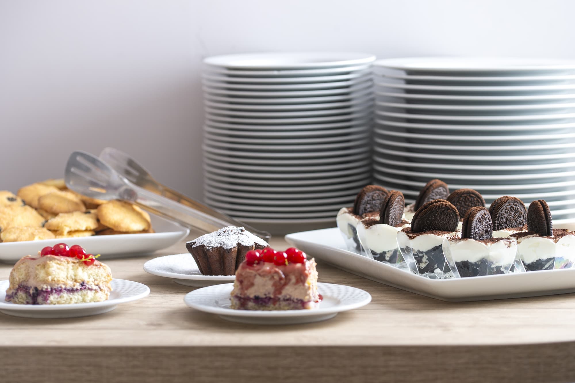 New Era Hotel, Restaurant