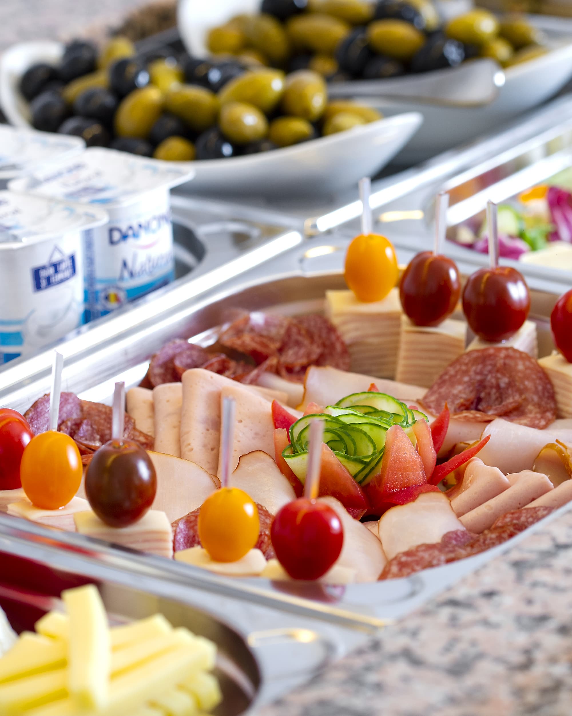 New Era Hotel, Restaurant