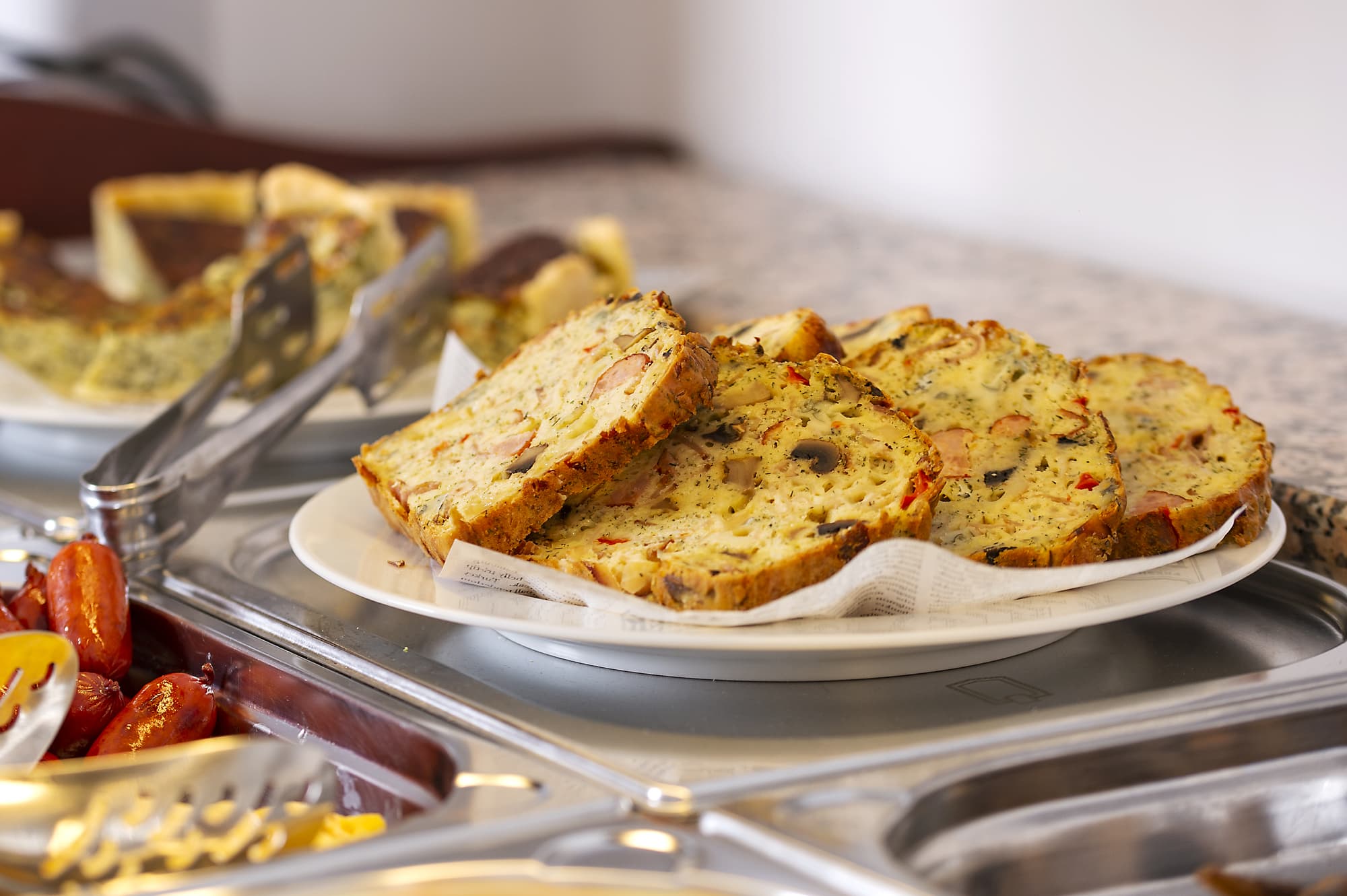 New Era Hotel, Restaurant