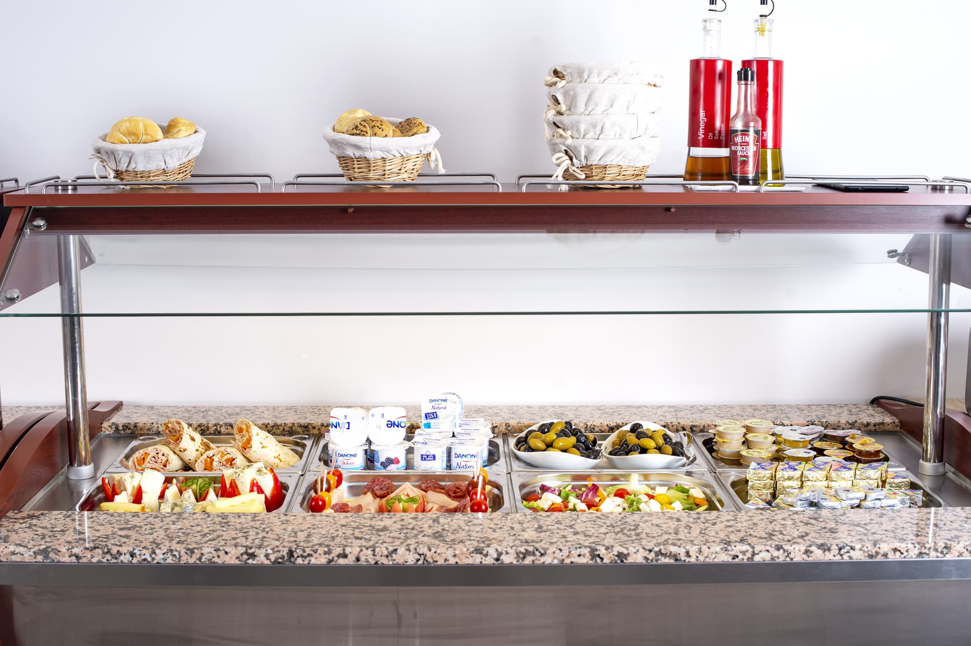 New Era Hotel, Restaurant