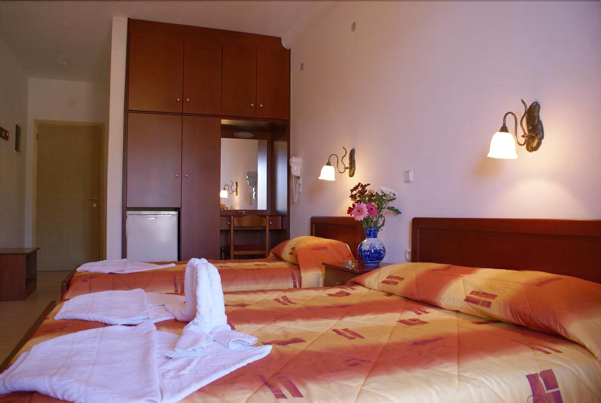 Agnanti Hotel, Lobby