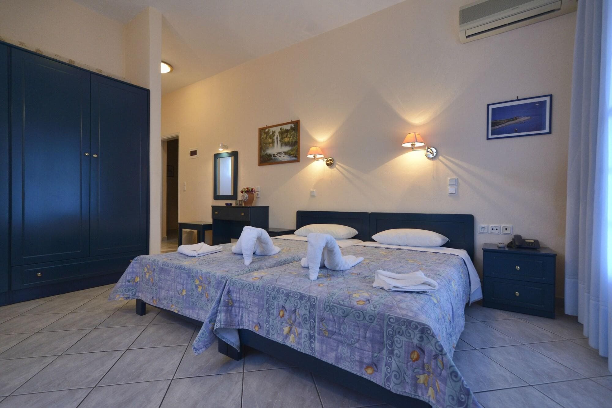 Agnanti Hotel, Lobby