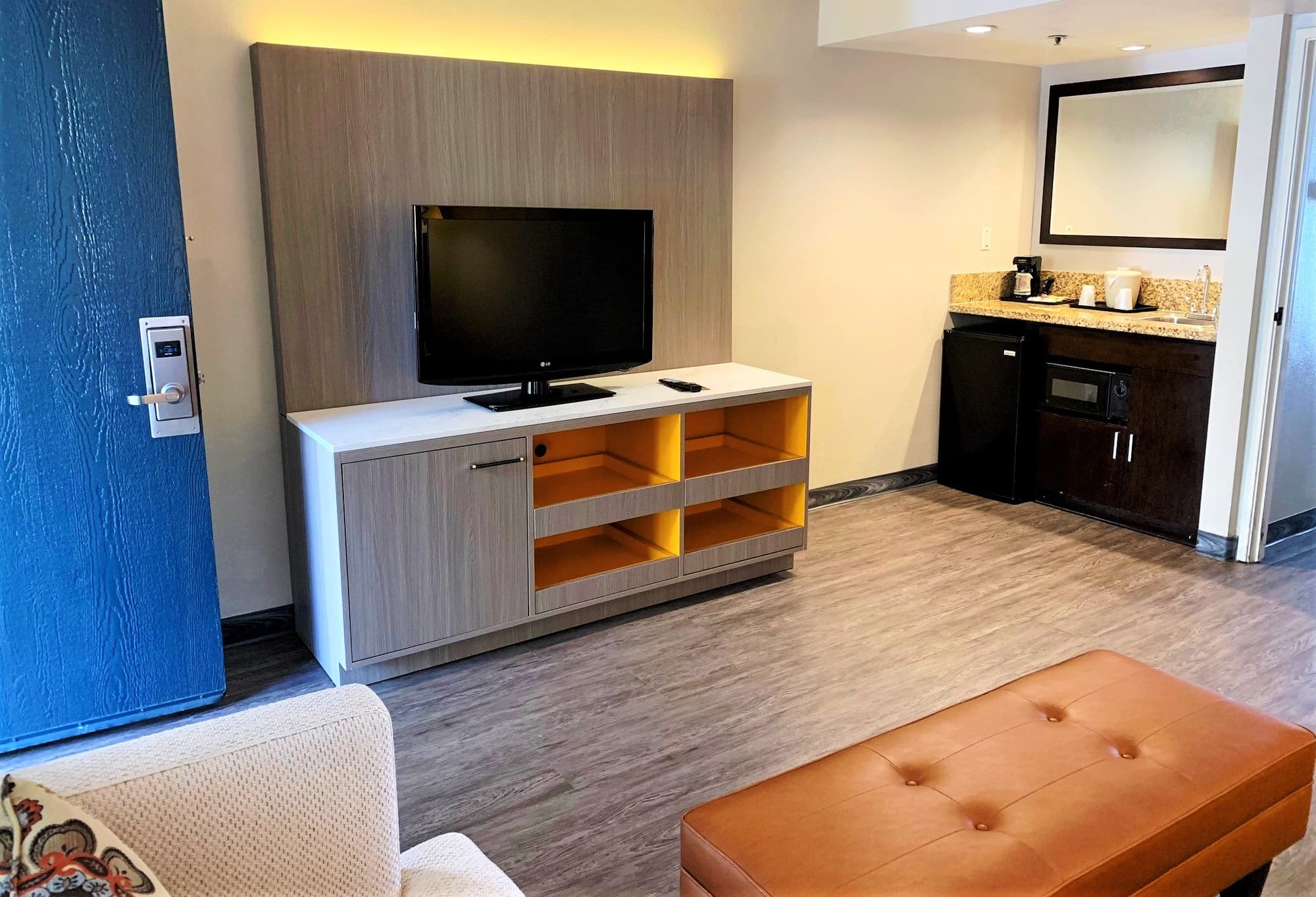 Vanllee Hotel and Suites, Room