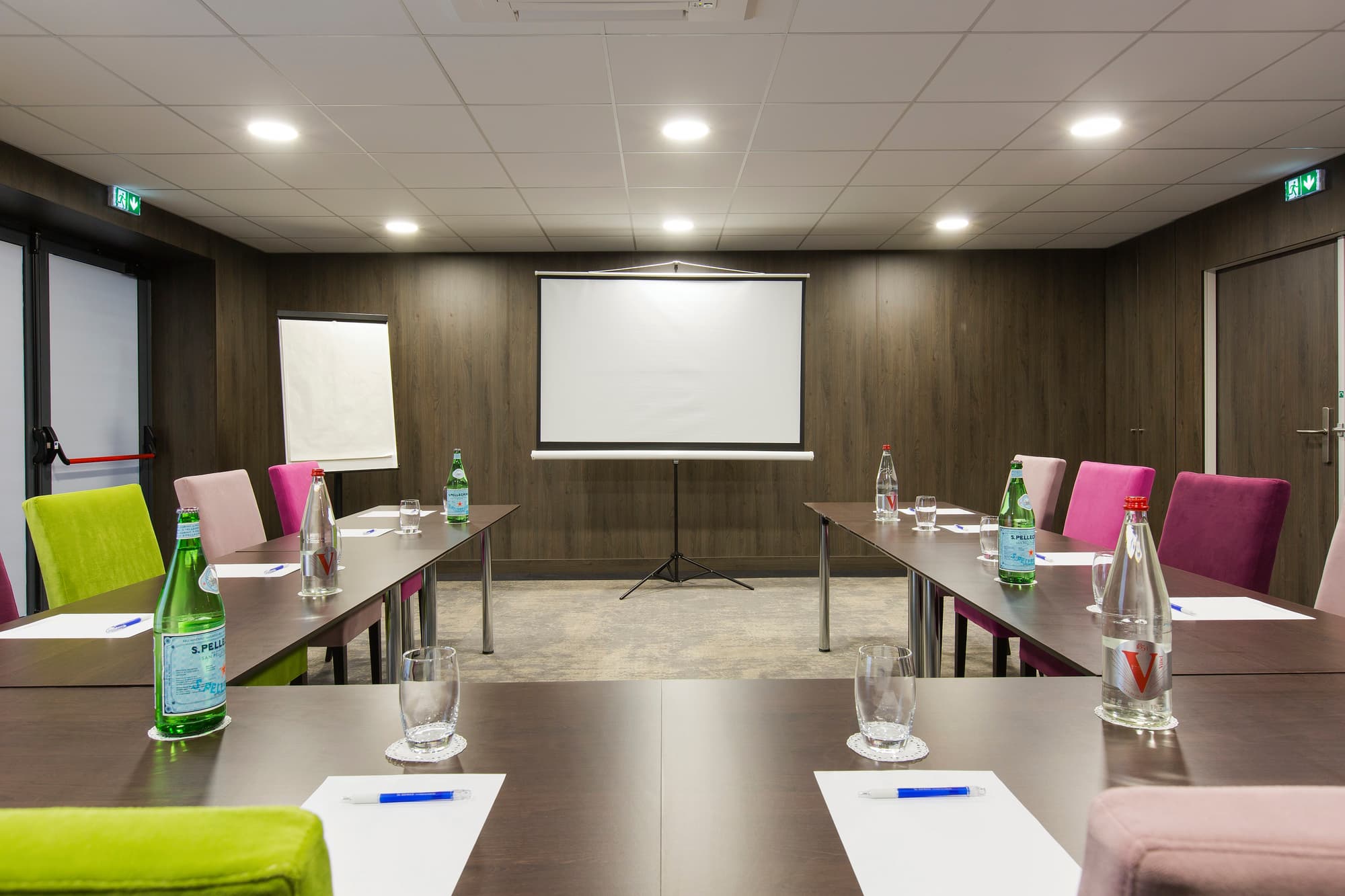 B&B HOTEL Strasbourg Nord Schiltigheim Lac, Conferences