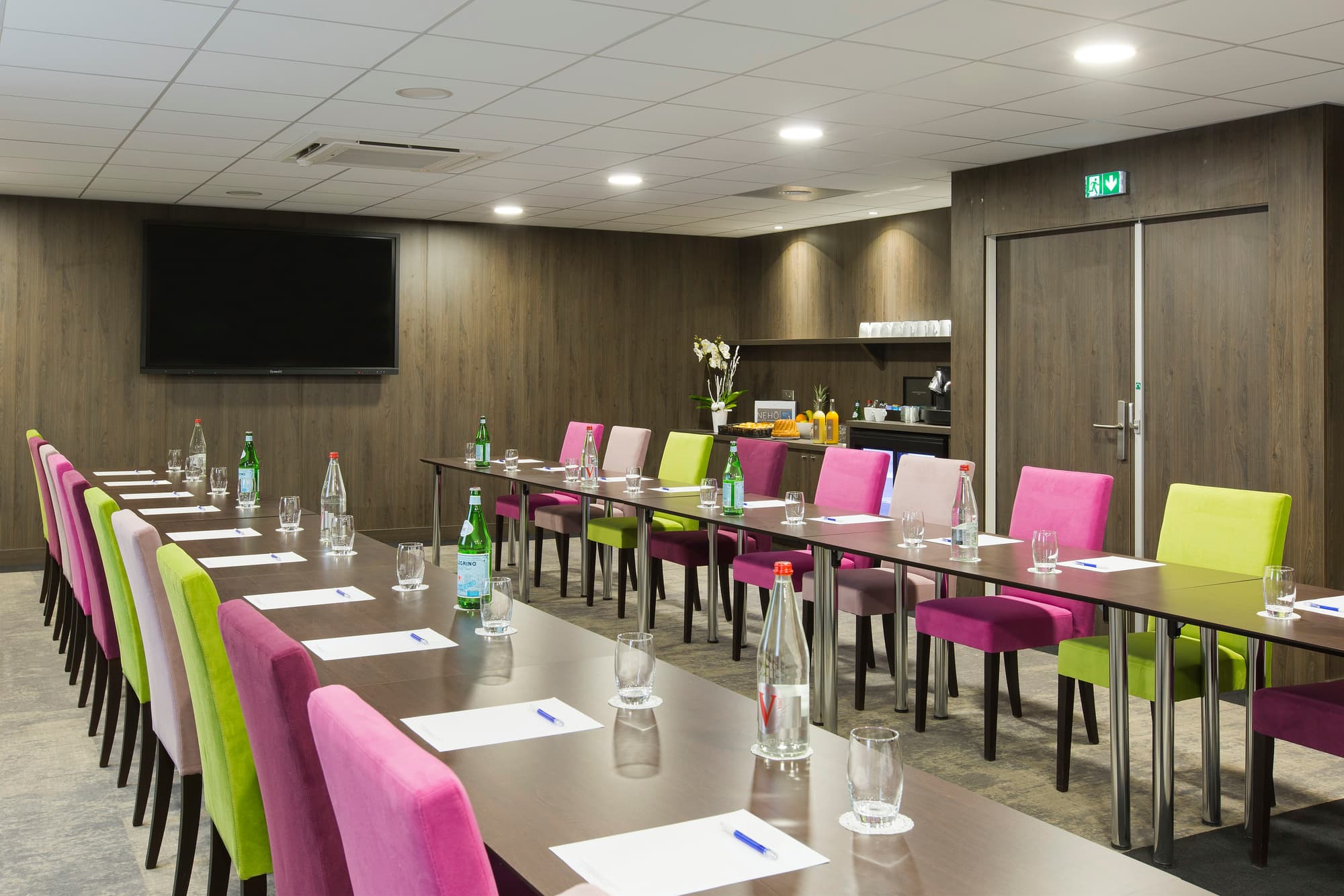 B&B HOTEL Strasbourg Nord Schiltigheim Lac, Conferences