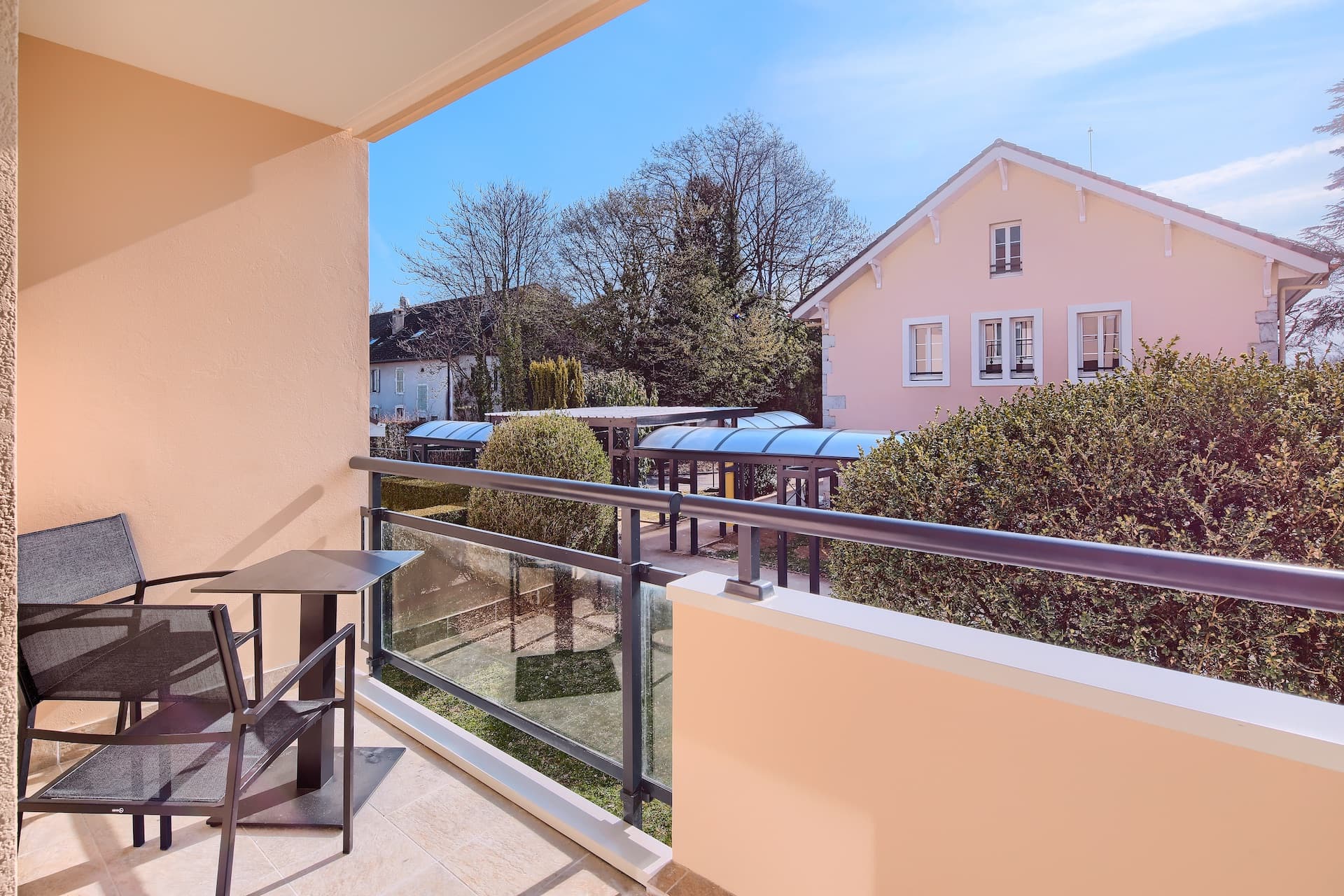 The Residence Hotel Geneva Airport Ferney Voltaire, General view