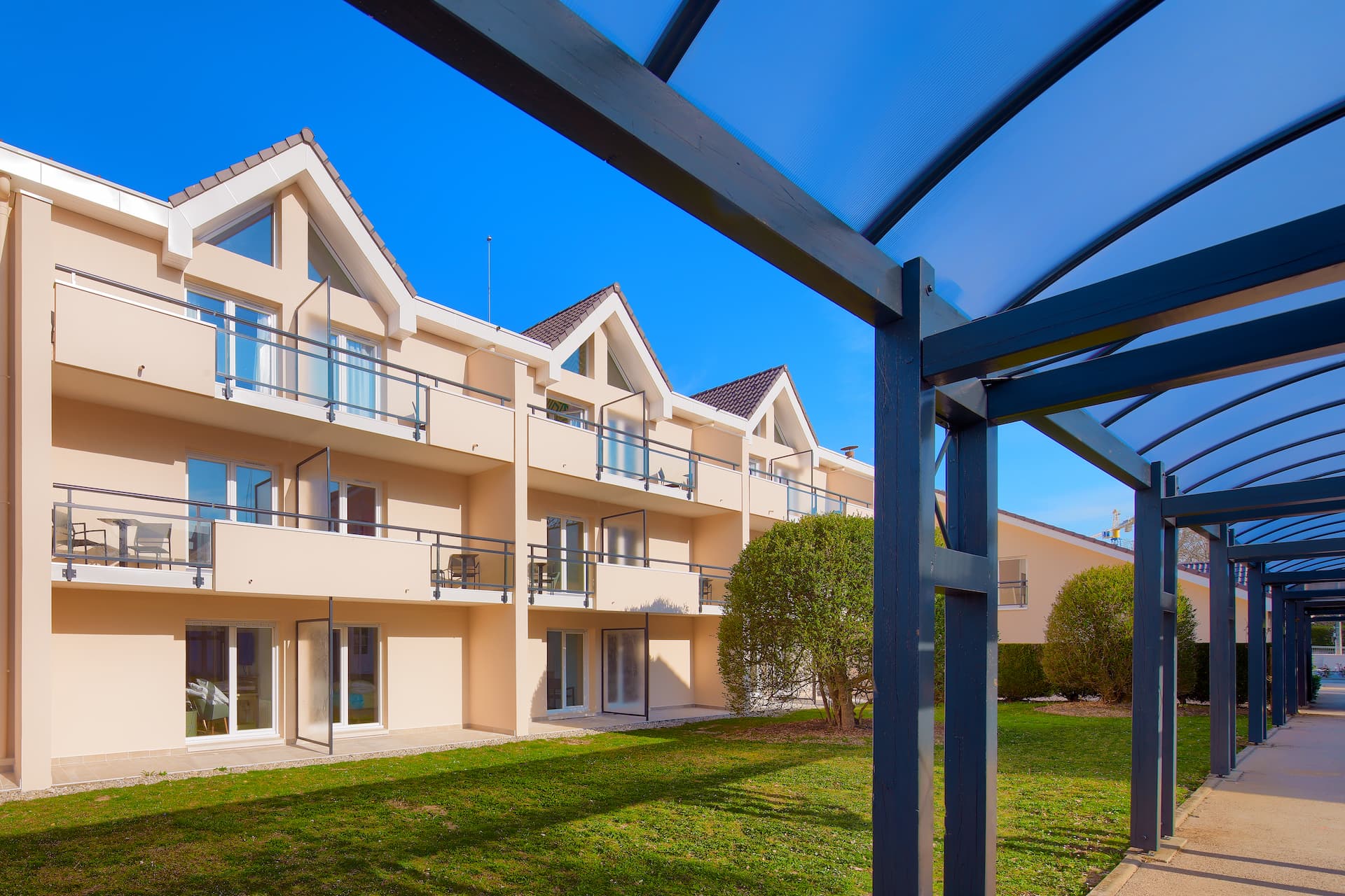 The Residence Hotel Geneva Airport Ferney Voltaire, General view