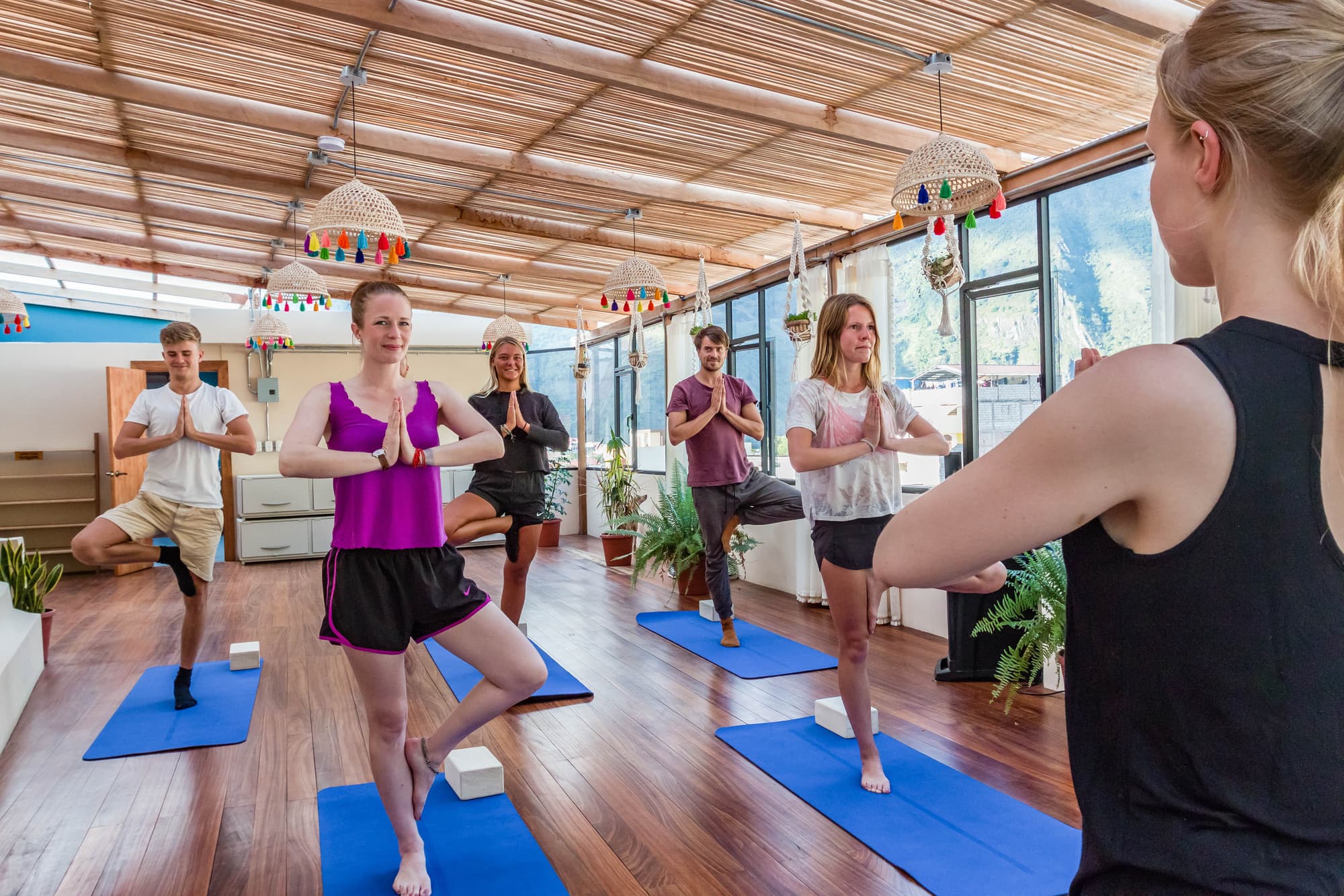 Socialtel Baños, Sports and Entertainment