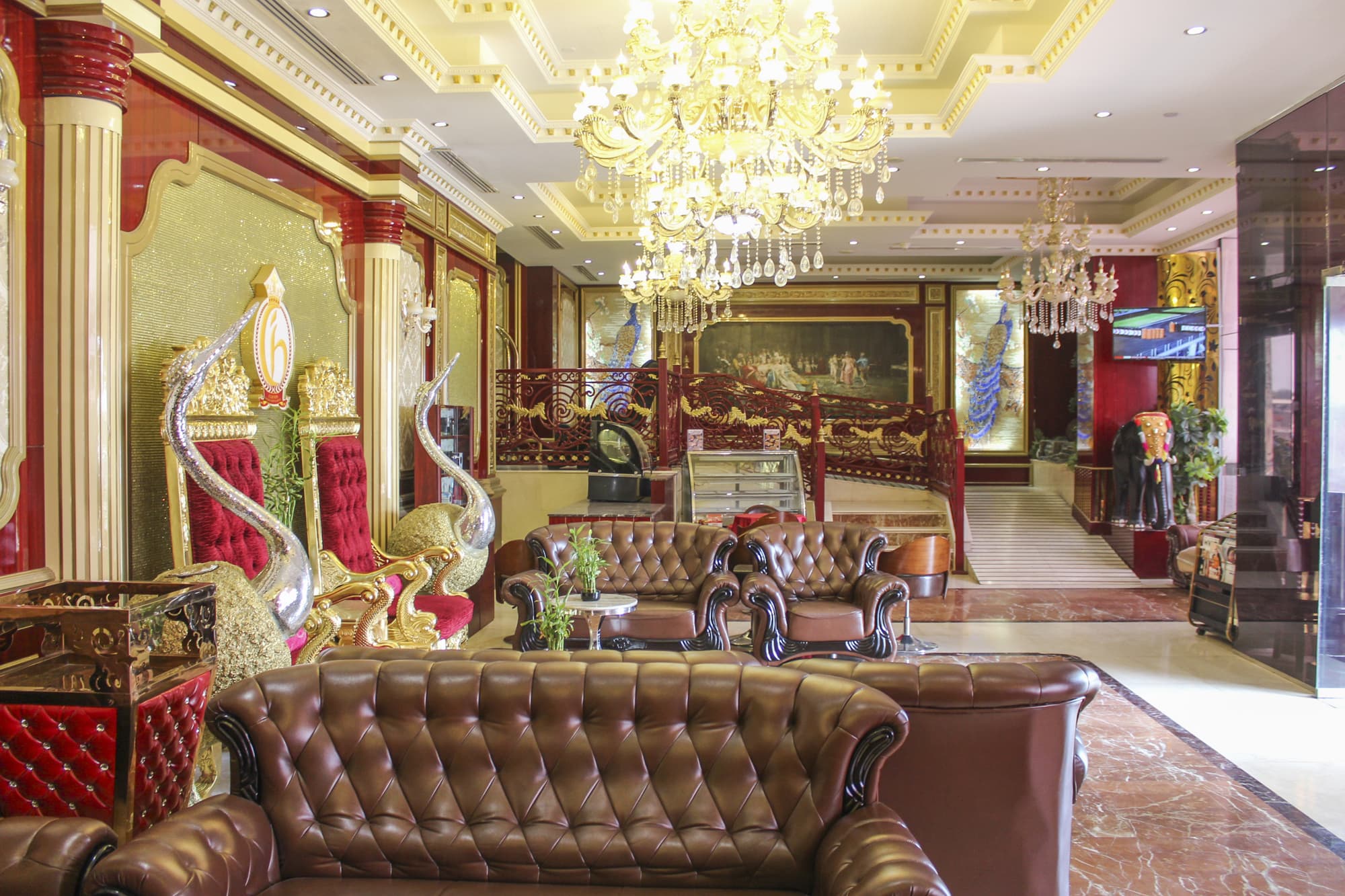Clifton International Hotel, Lobby