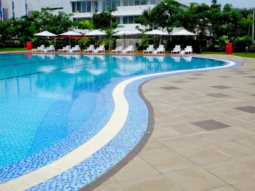 Nunia Inn Bandara, Pool