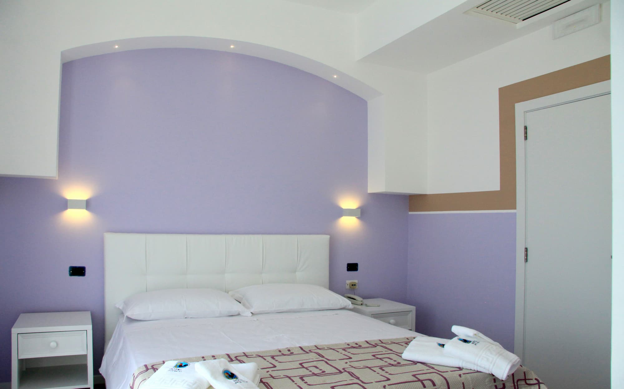 Citta' Bella, Room