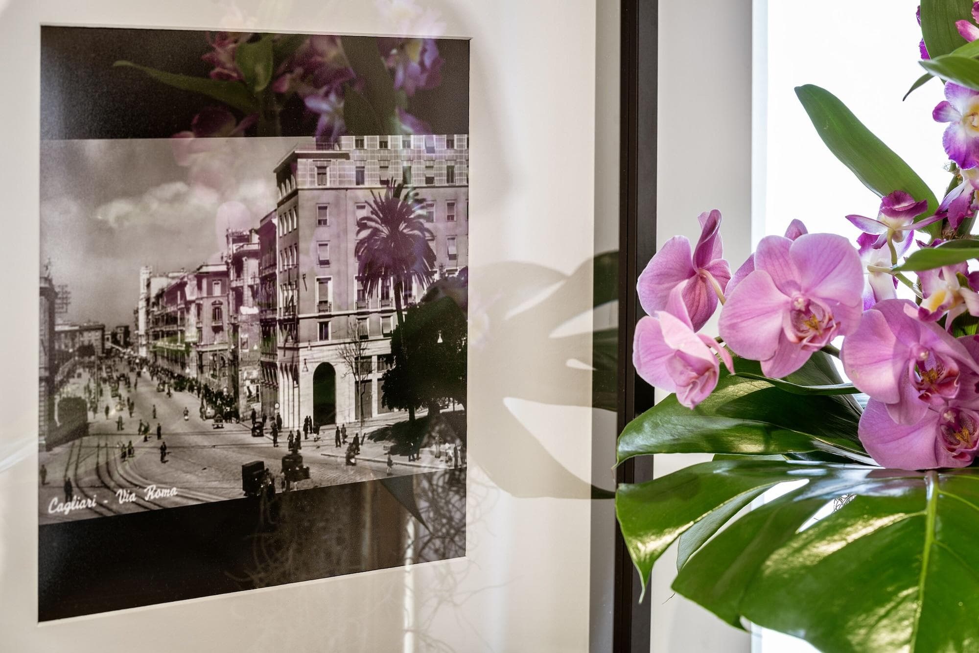 Birkin Marina, Lobby