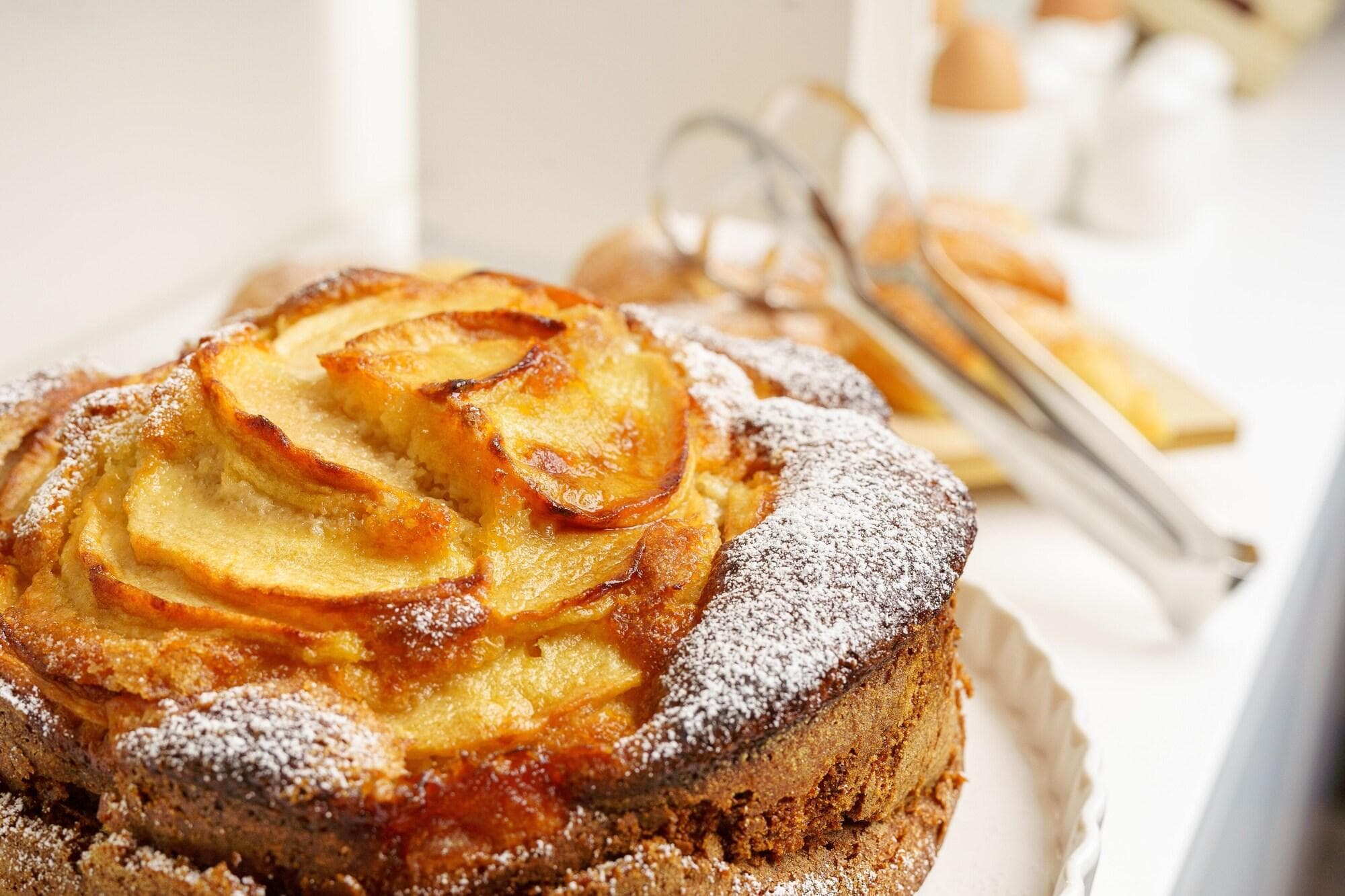 Birkin Marina, Restaurant