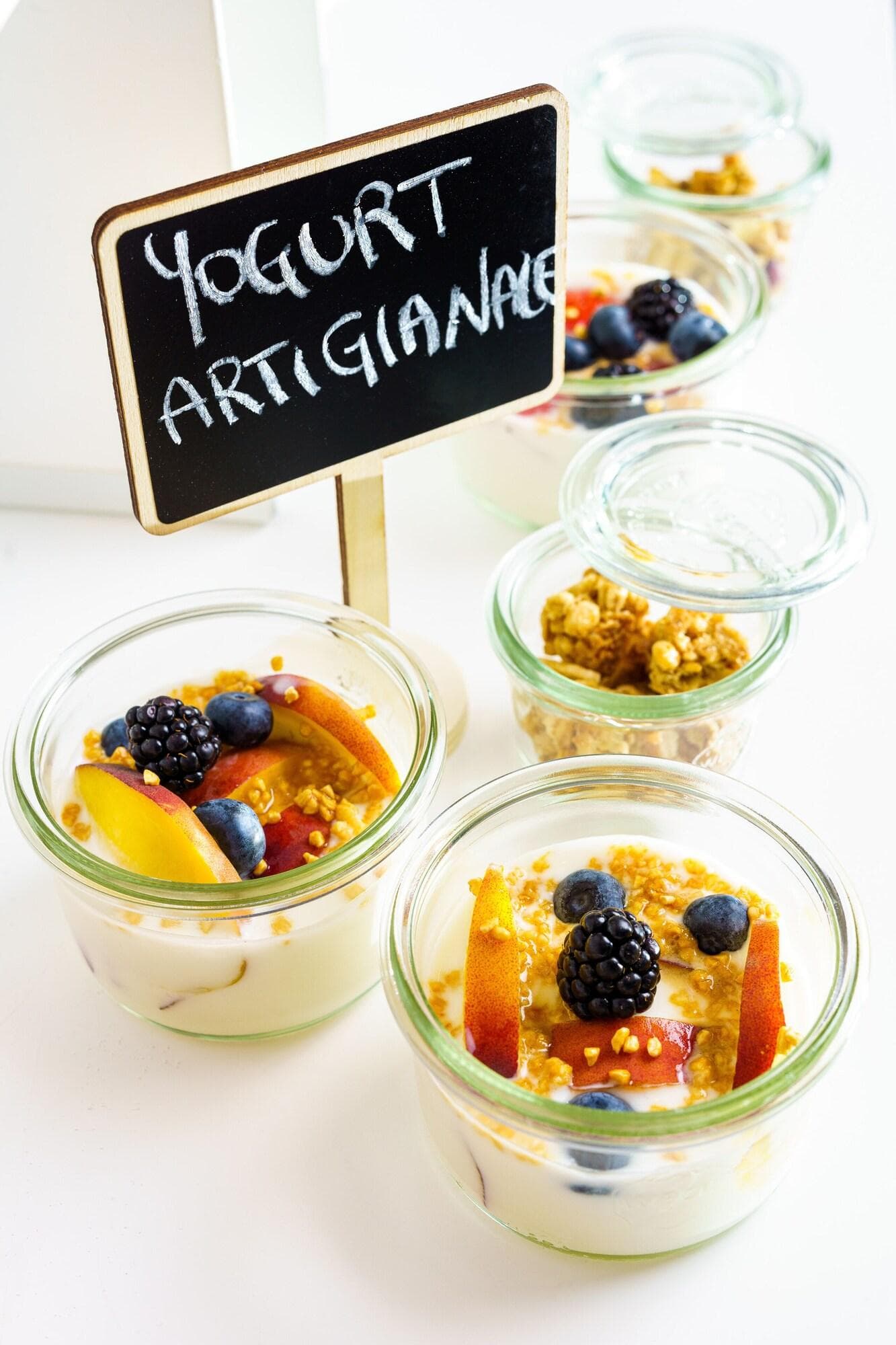 Birkin Marina, Restaurant