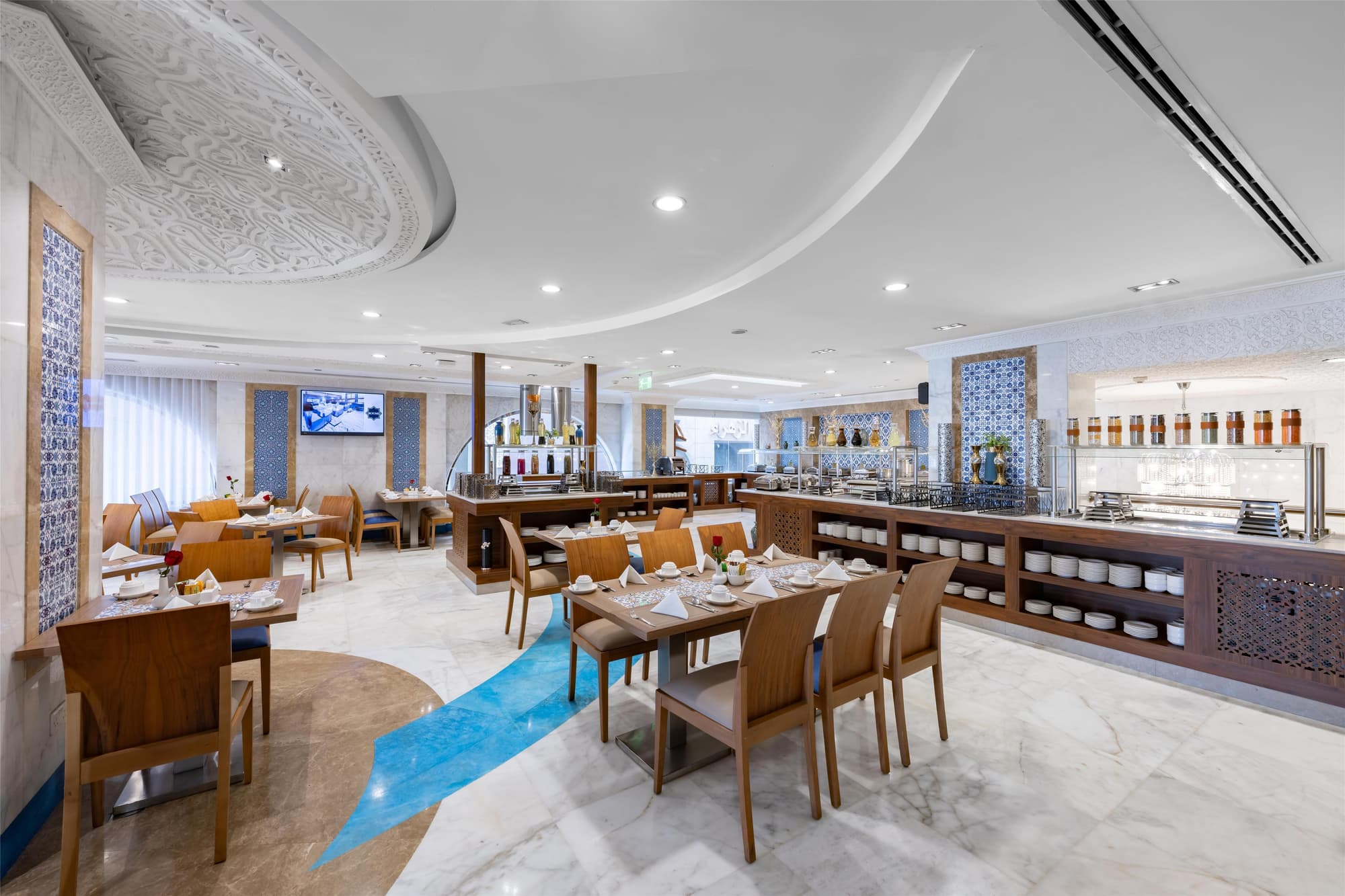 Tulip Inn AlDar Rawafed, Restaurant