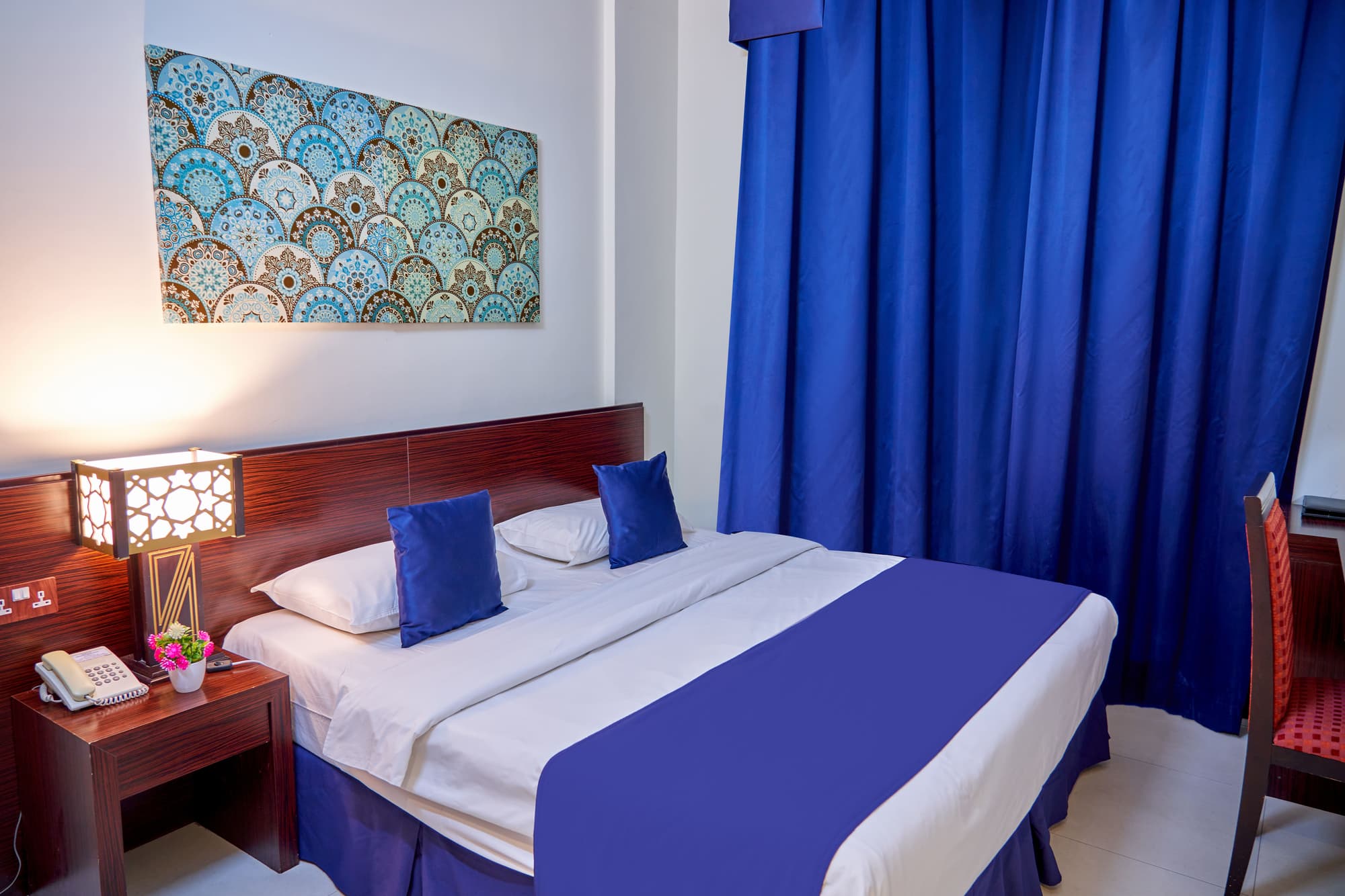 Grand Square Hotel, Room