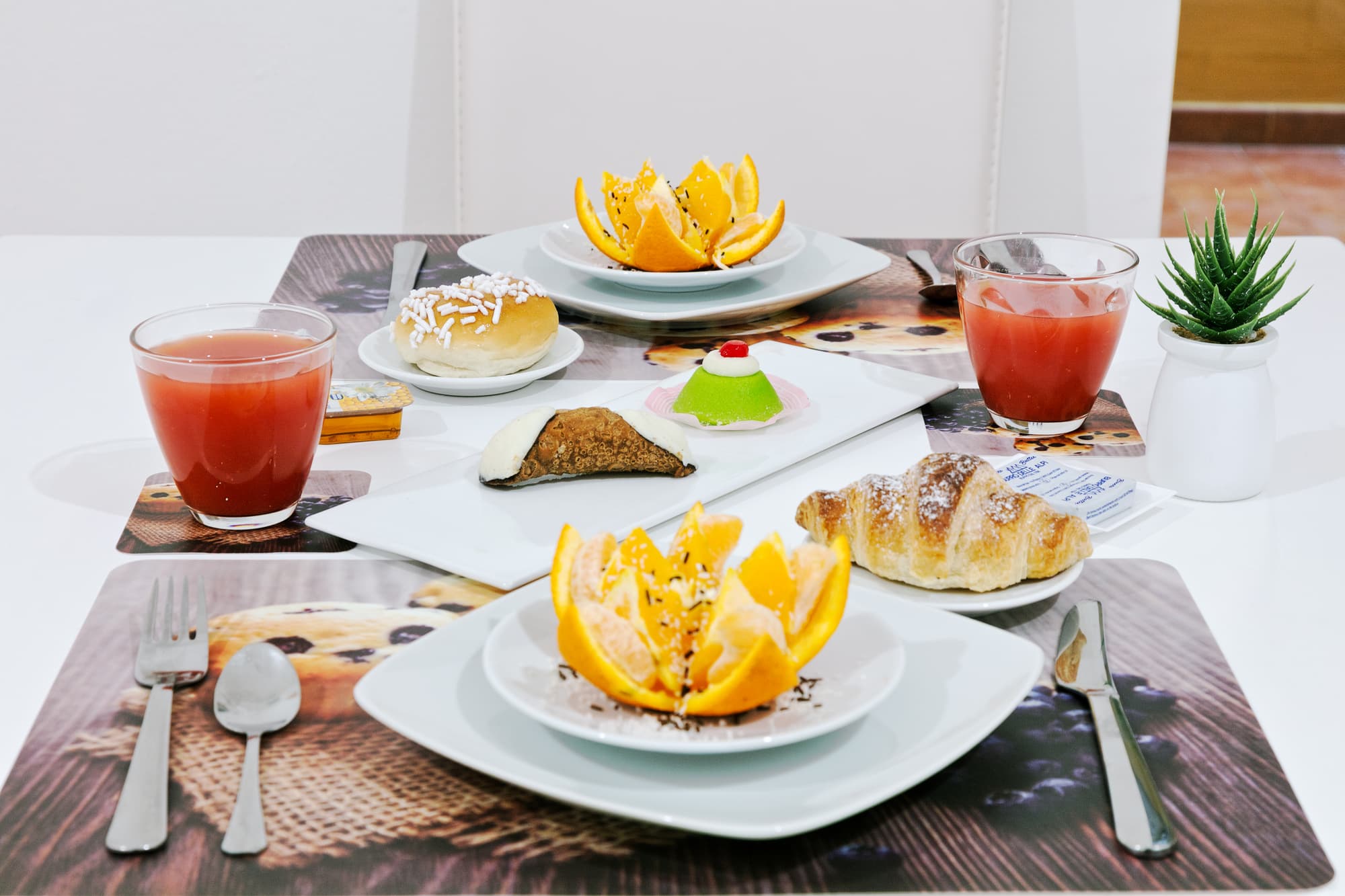 Afea Art & Rooms, Bar