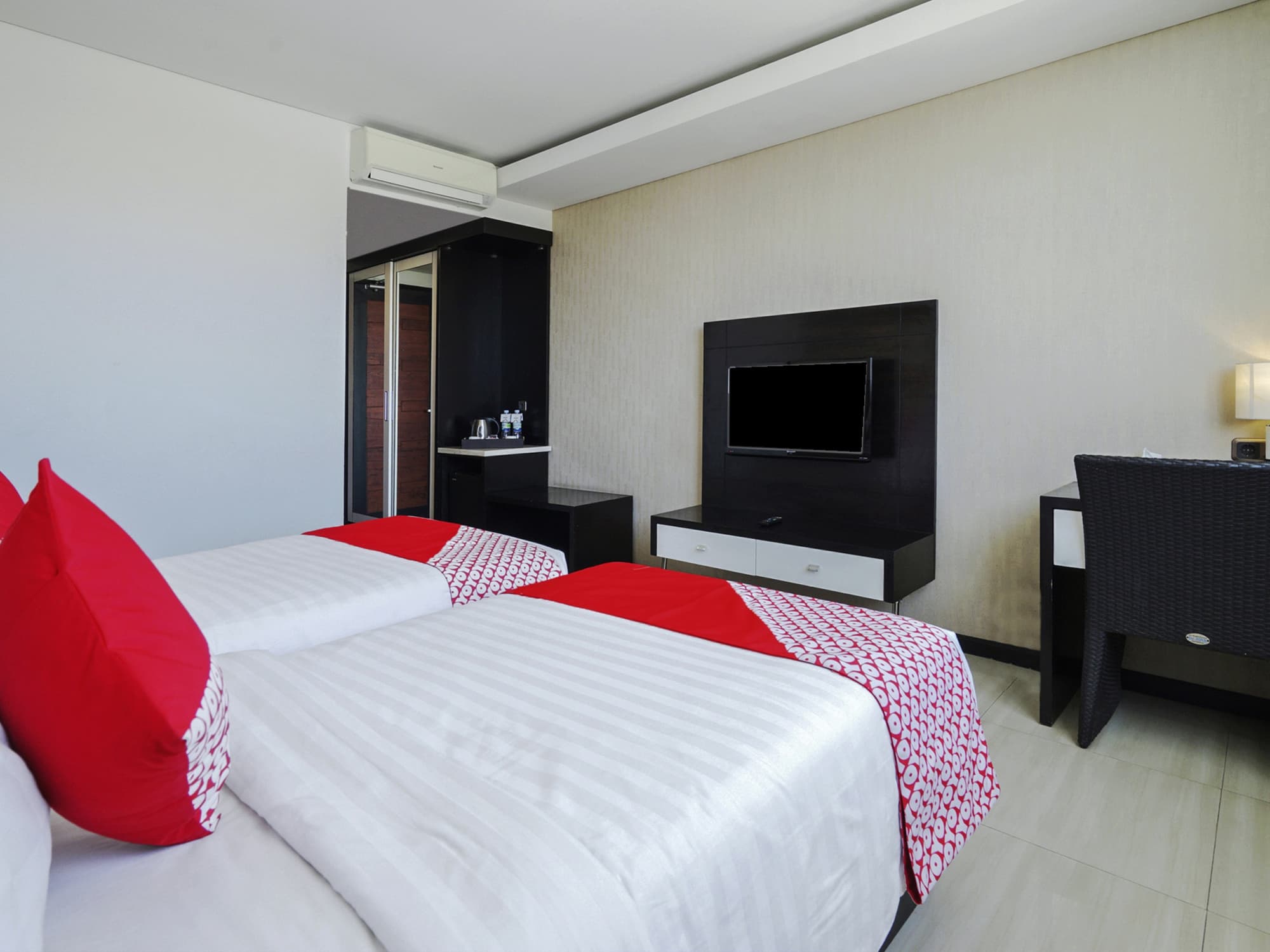 CollectionO Princess Keisha Convention, Room