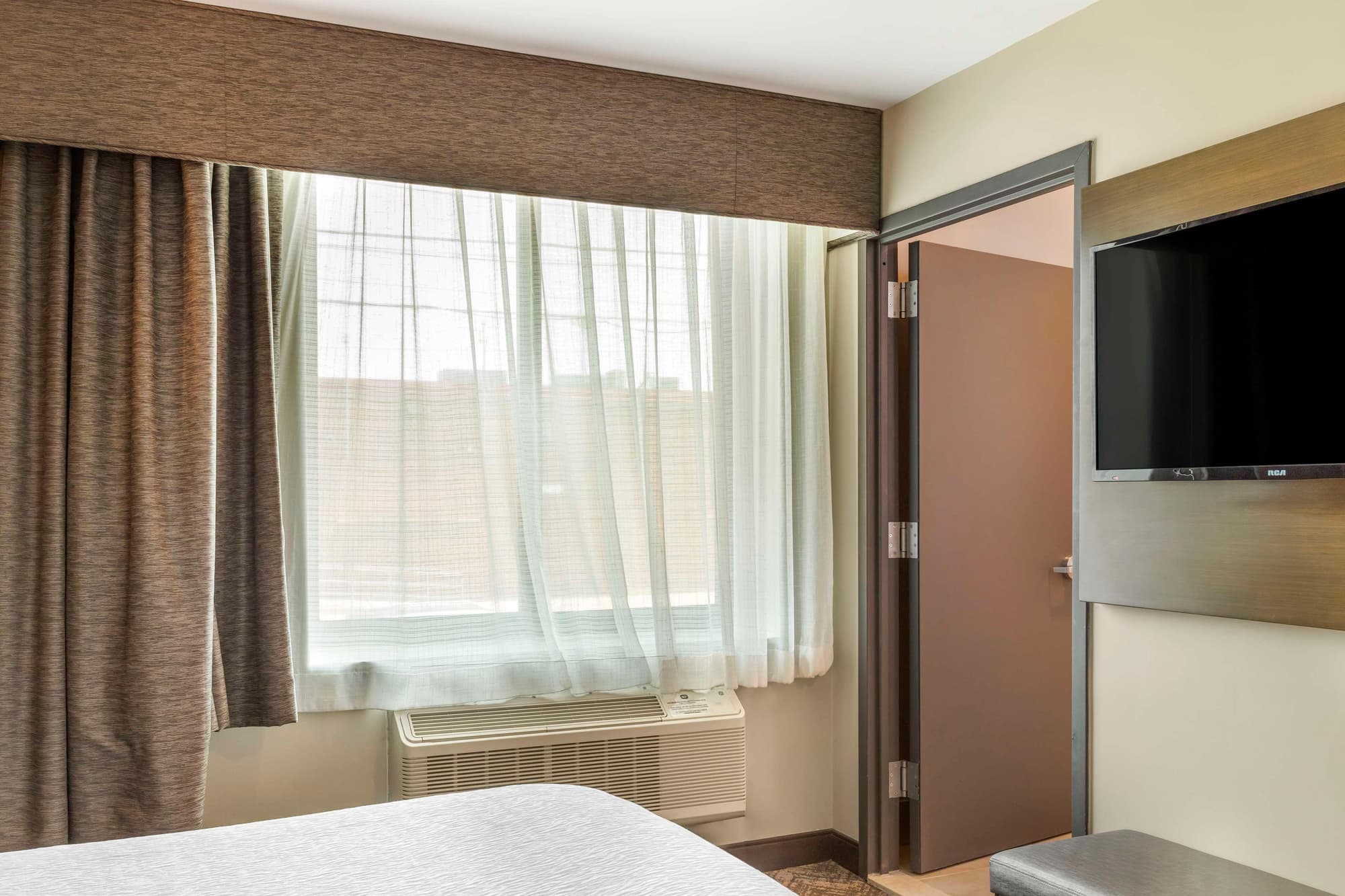 Best Western Brooklyn-Coney Island Inn, Room