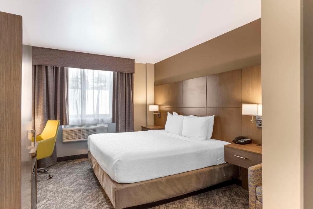 Best Western Brooklyn-Coney Island Inn, Room