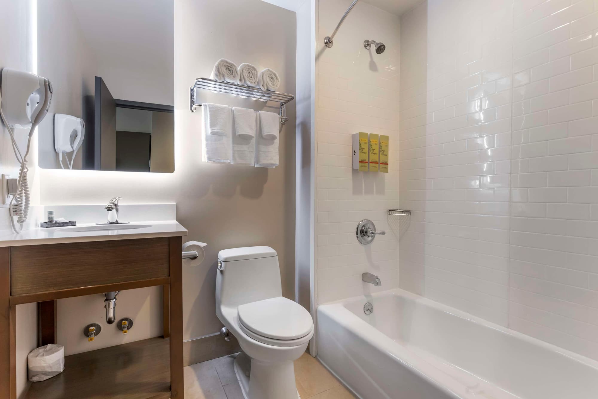 Best Western Brooklyn-Coney Island Inn, Room