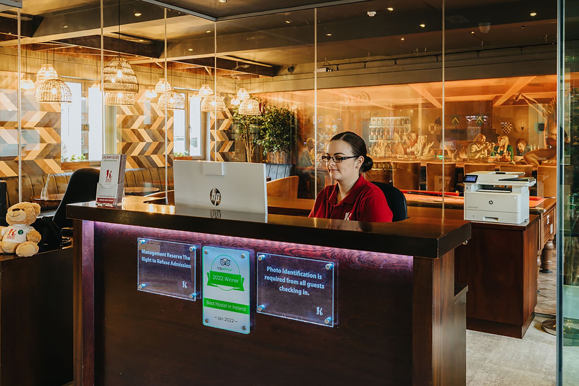 Kinlay Hostel Eyre Square - Best Hostel in Ireland, Lobby