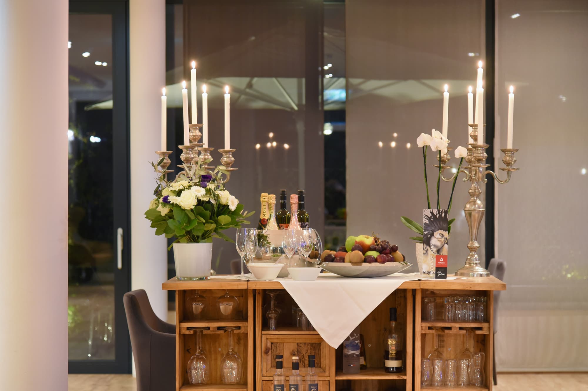 Amedia Luxury Suites Graz A Trademark By Wyndham, Bar