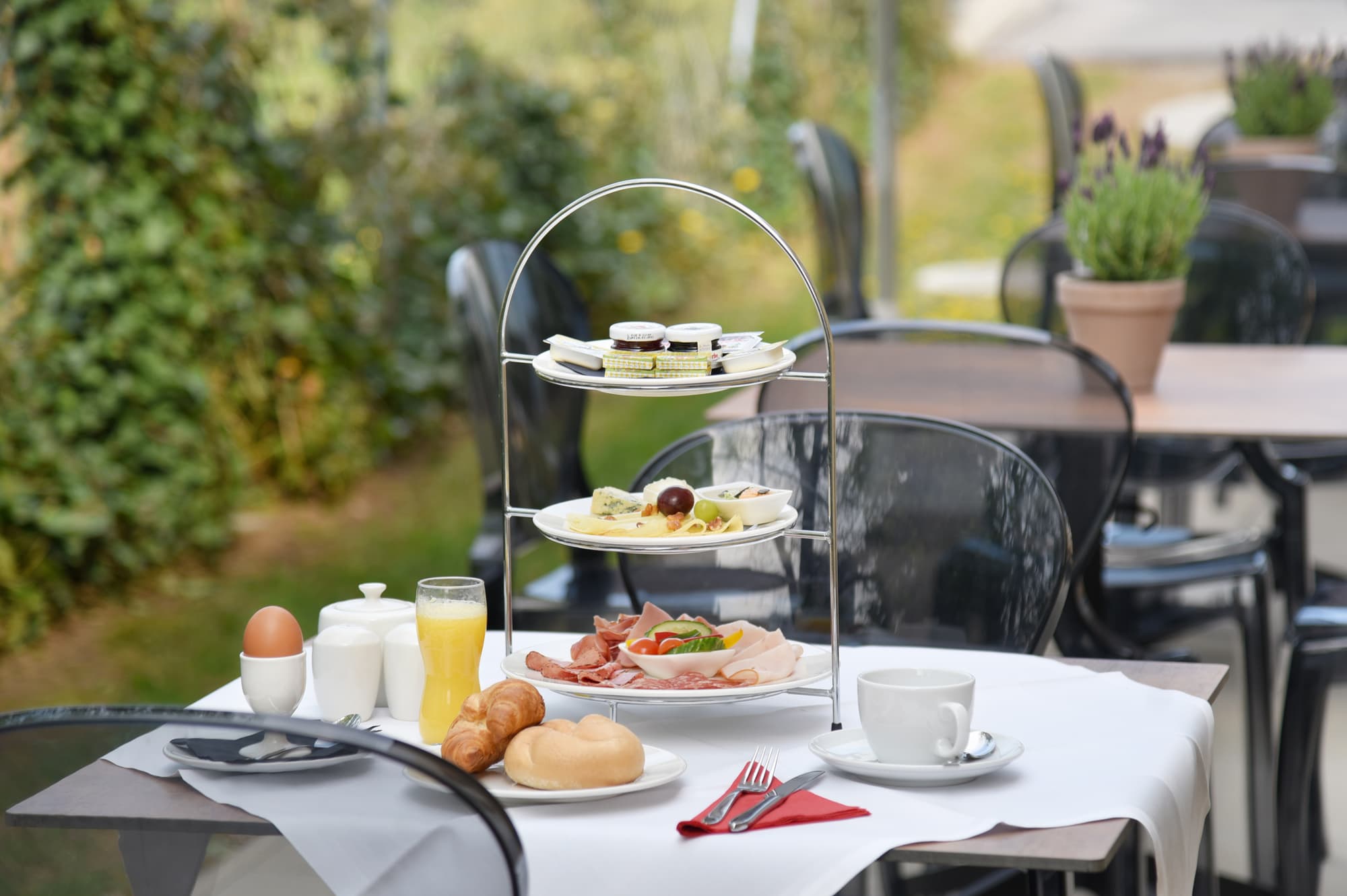 Amedia Luxury Suites Graz A Trademark By Wyndham, Restaurant