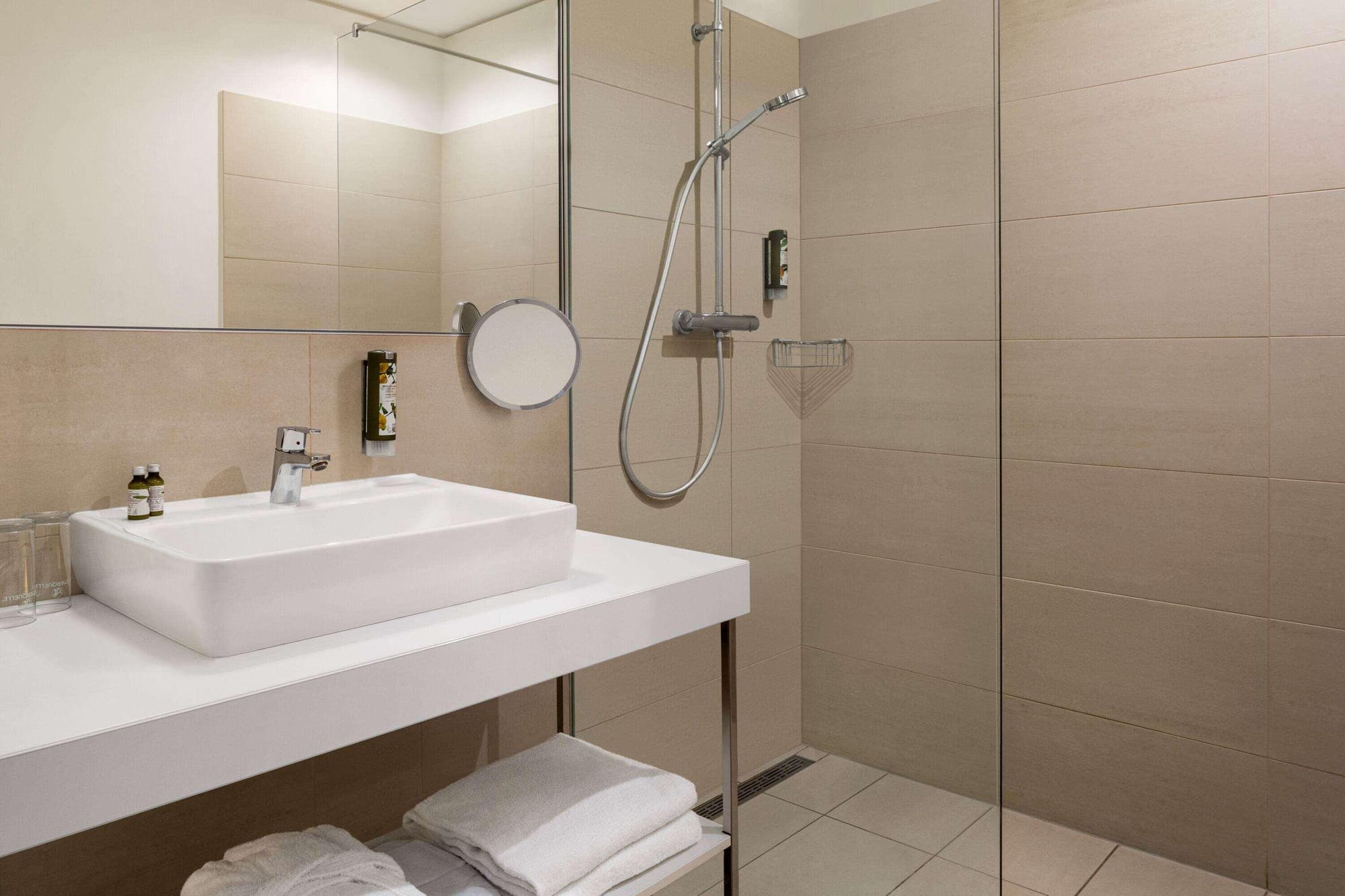 Amedia Luxury Suites Graz A Trademark By Wyndham, Room