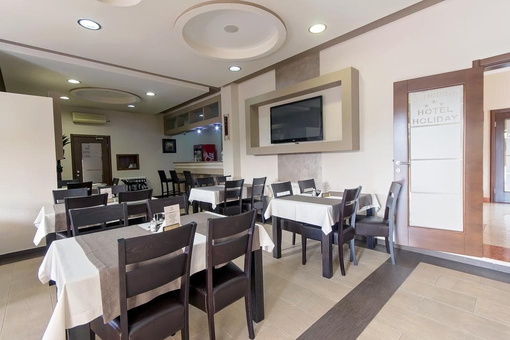 Holiday Hotel Podgorica, Restaurant