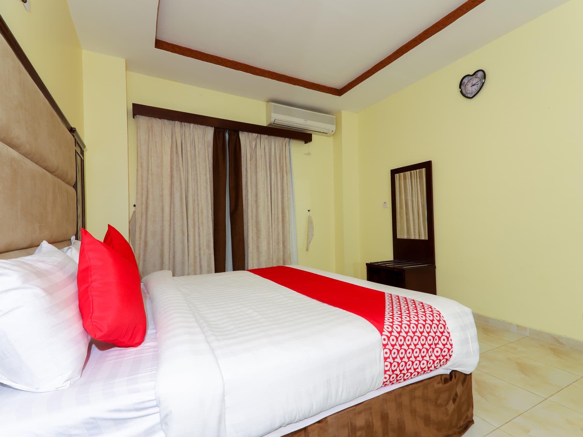 OYO 176 Hotel Safari Al Hada, Room