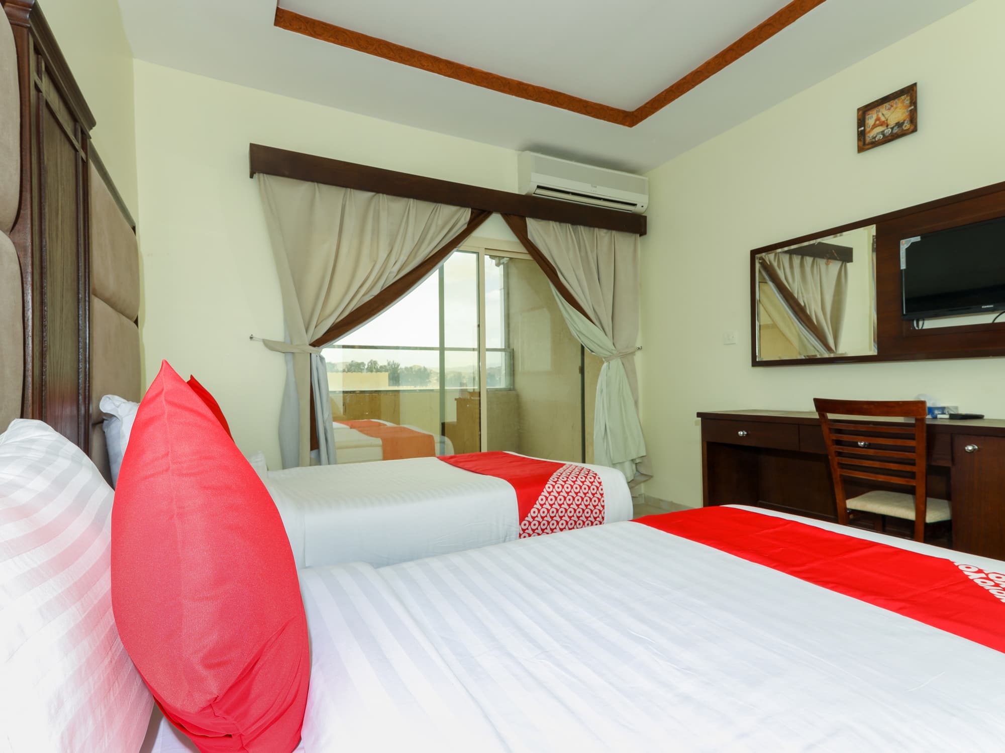 OYO 176 Hotel Safari Al Hada, Room