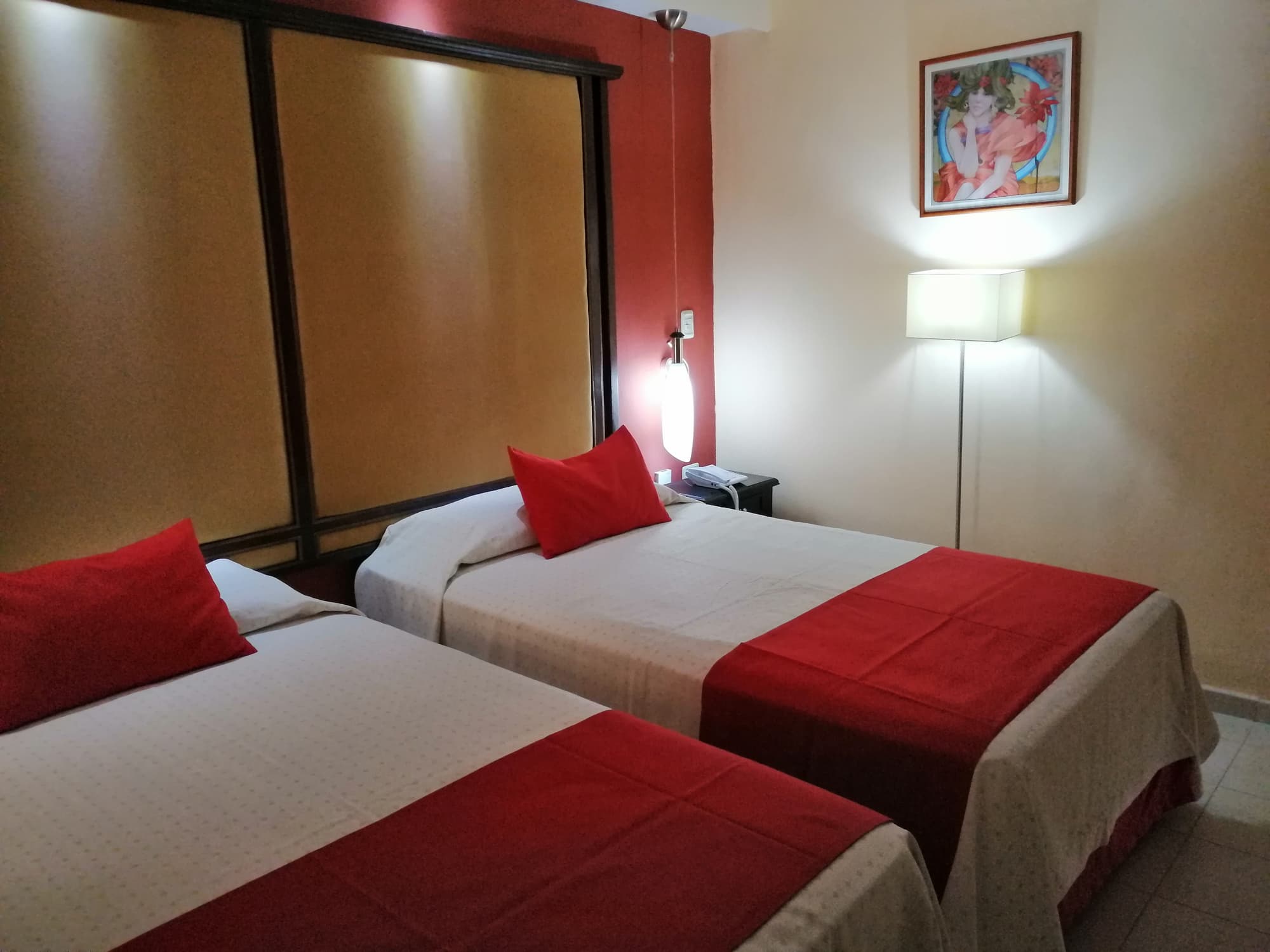 Hotel Floreale, Room