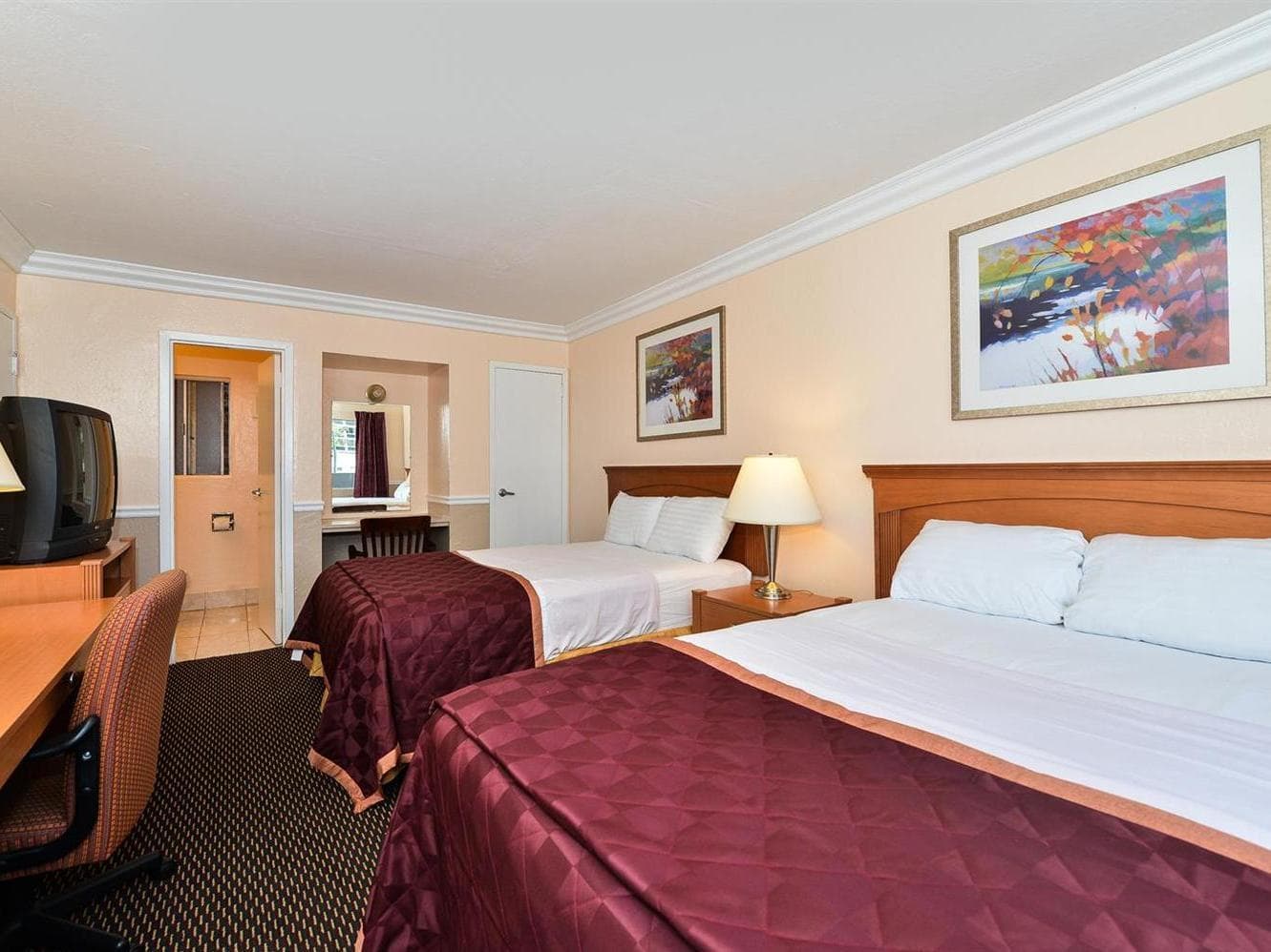 Americas Best Value Inn Oakland Lake Merritt, General view