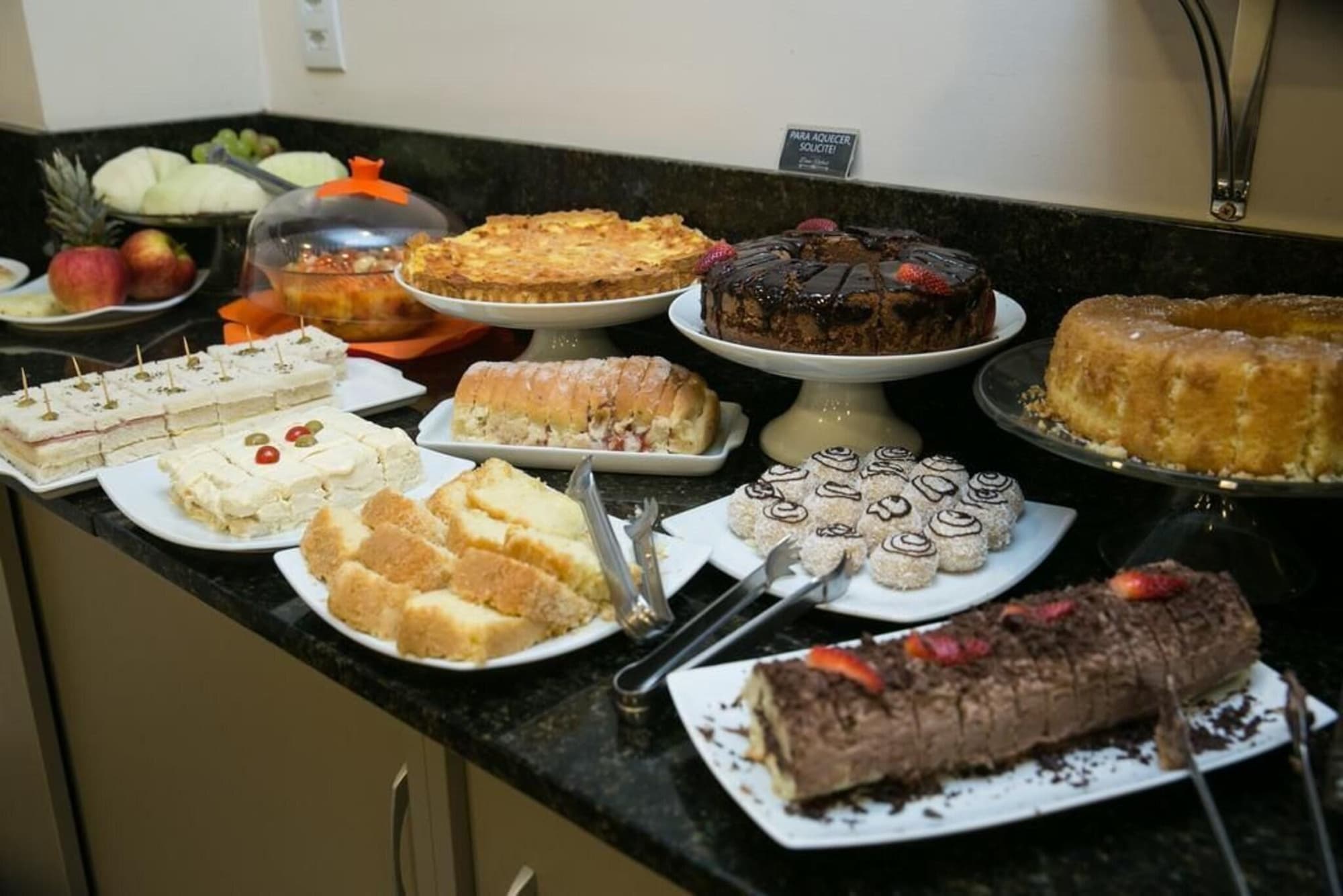 Dom Rafael Premium, Restaurant