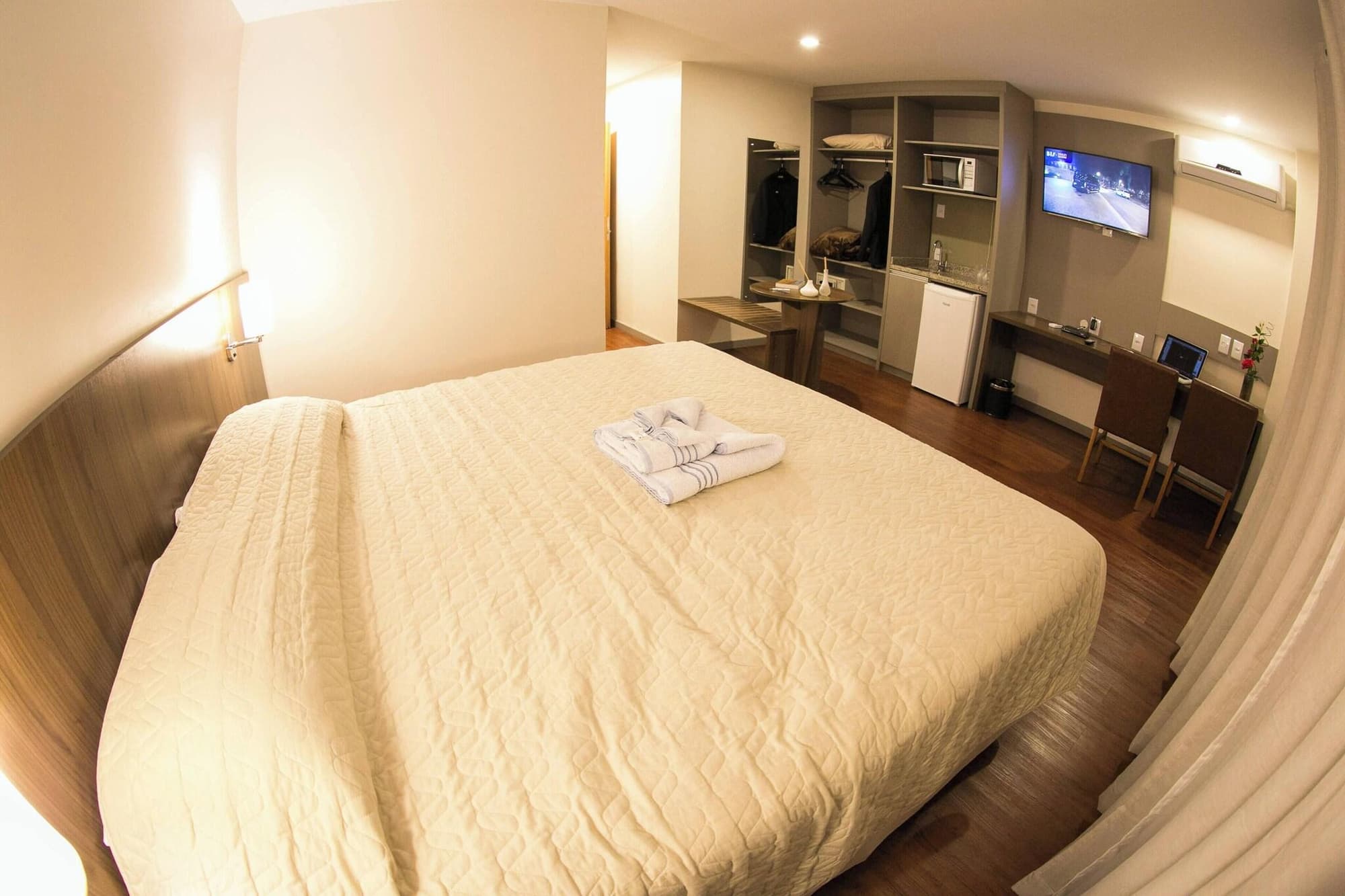 Dom Rafael Premium, Room
