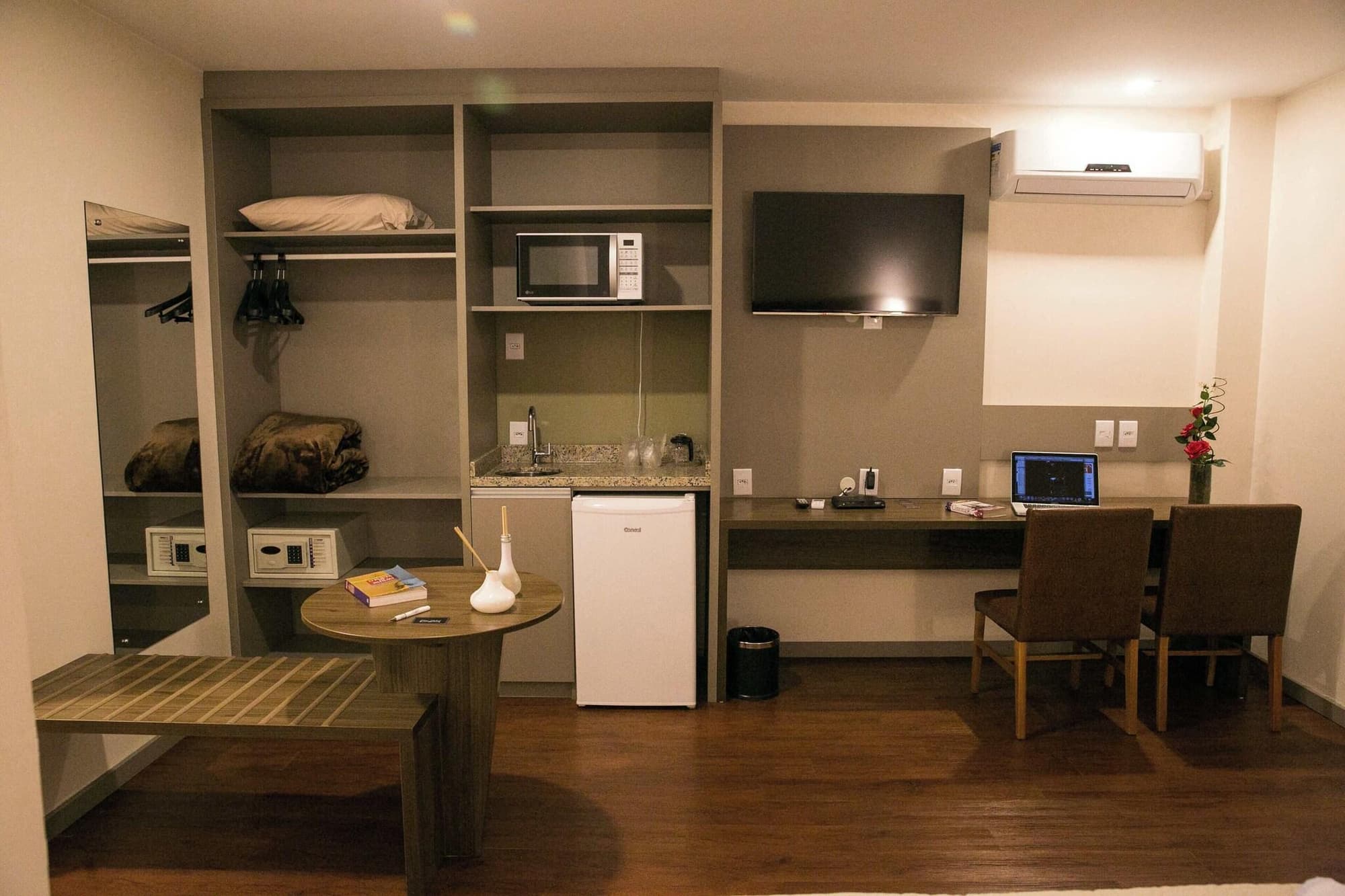 Dom Rafael Premium, Room