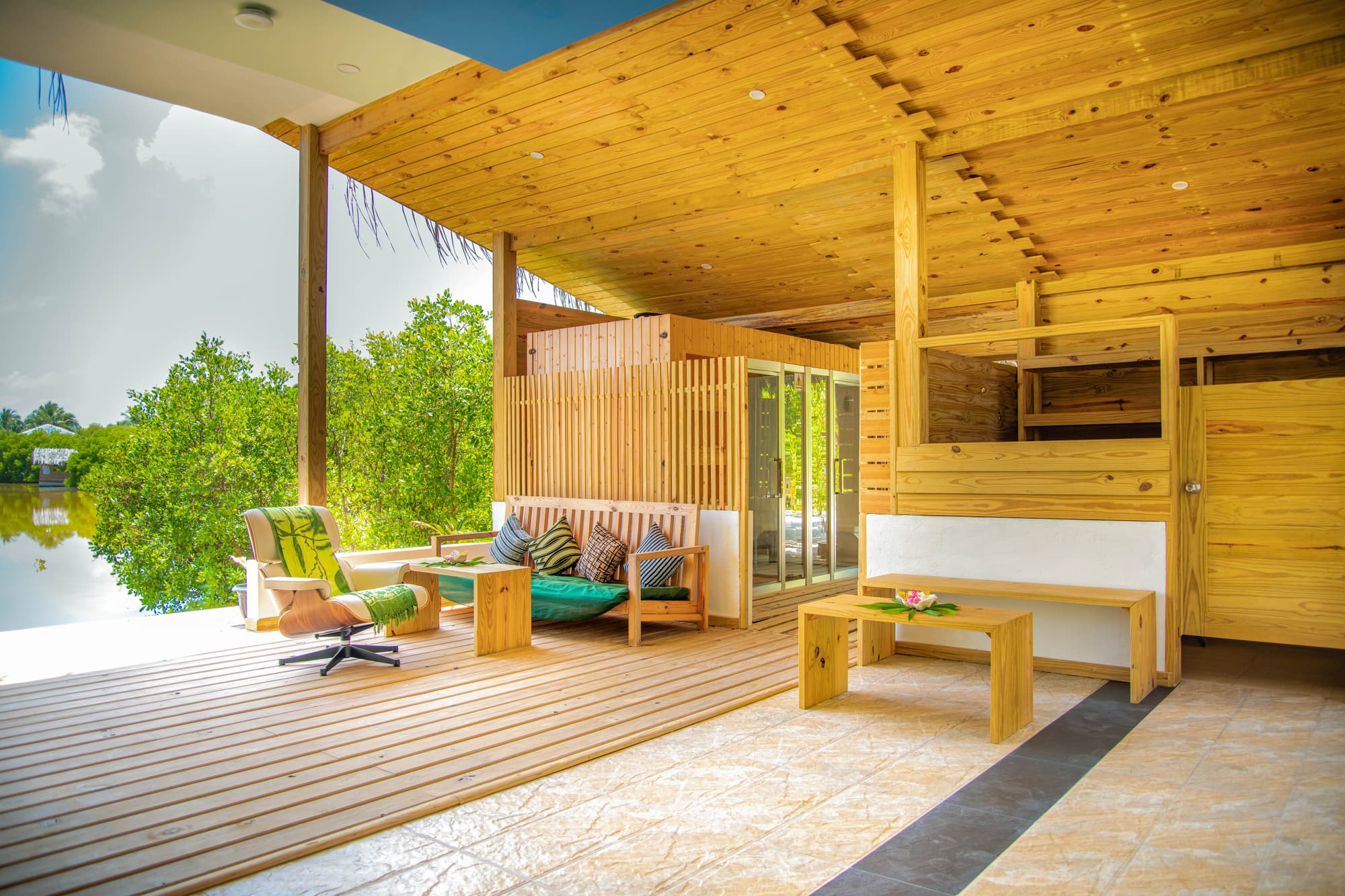 South Palm Resort Maldives, Sports and Entertainment