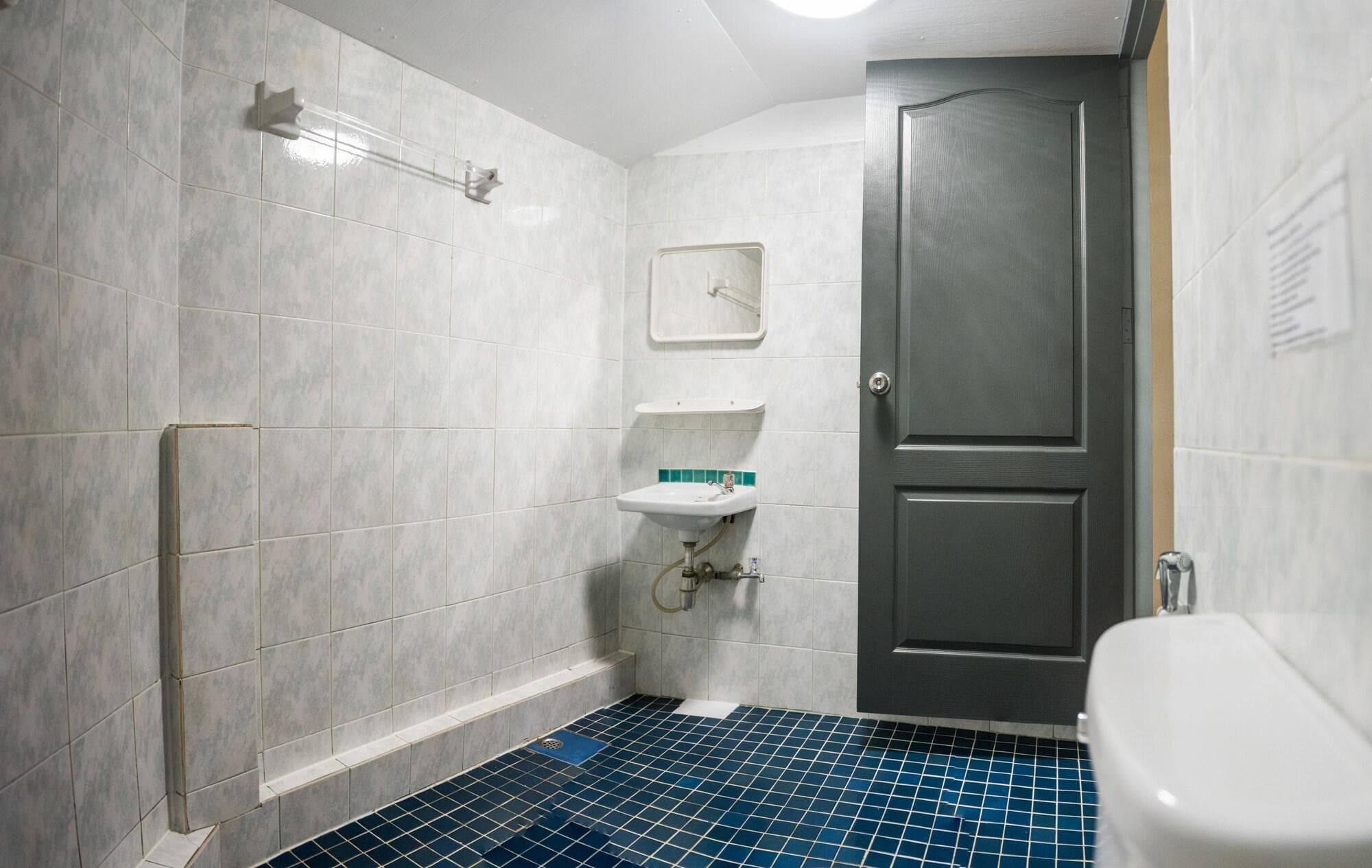 Dutch Guesthouse, Room