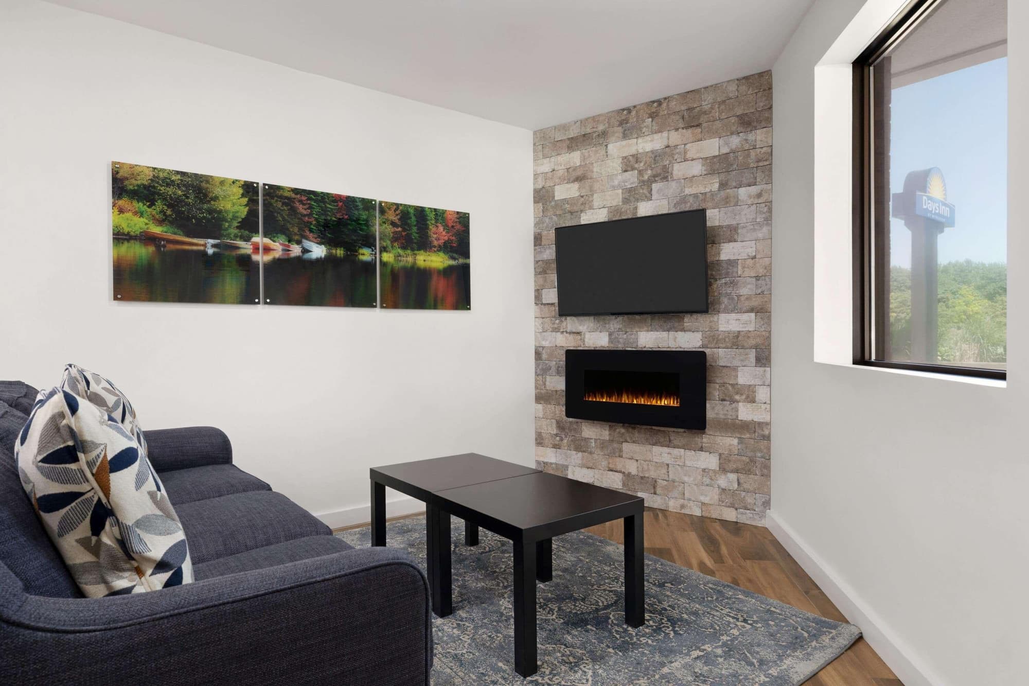 Days Inn By Wyndham Sarnia Harbourfront, Lobby