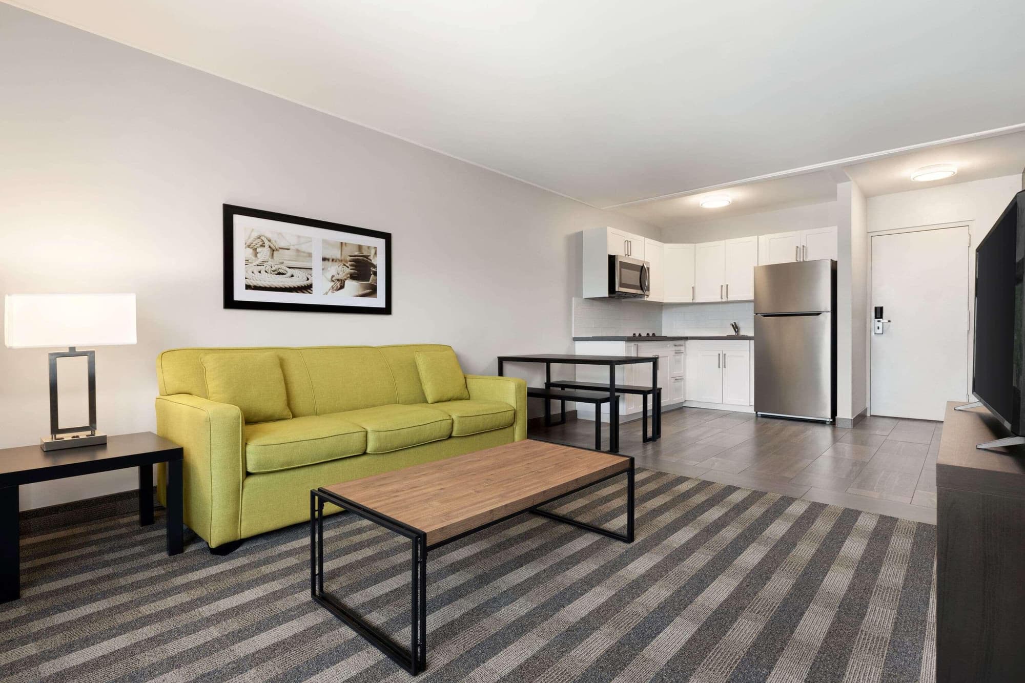 Days Inn By Wyndham Sarnia Harbourfront, Room