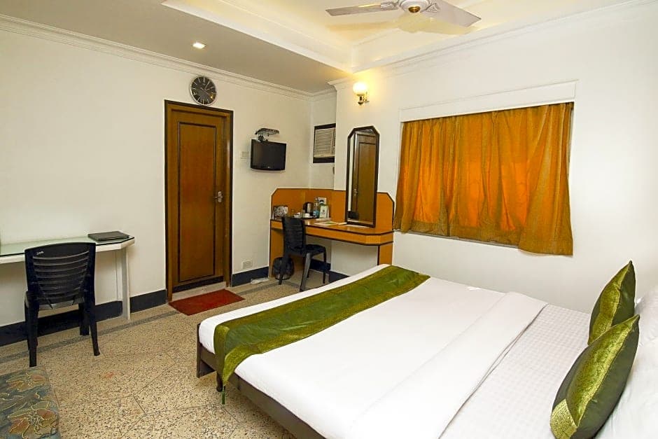 Treebo Trend Green View, General view