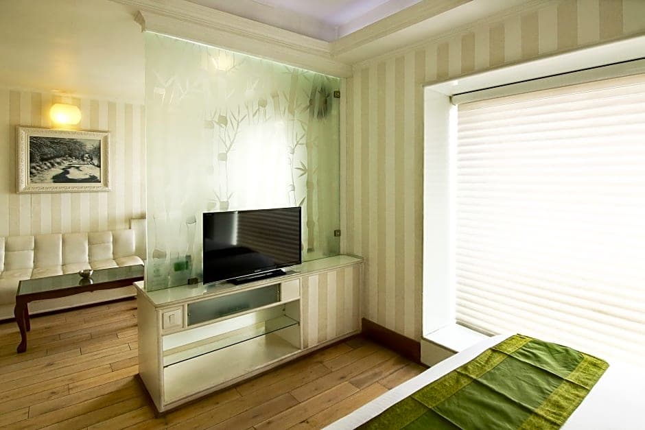 Treebo Trend Green View, General view