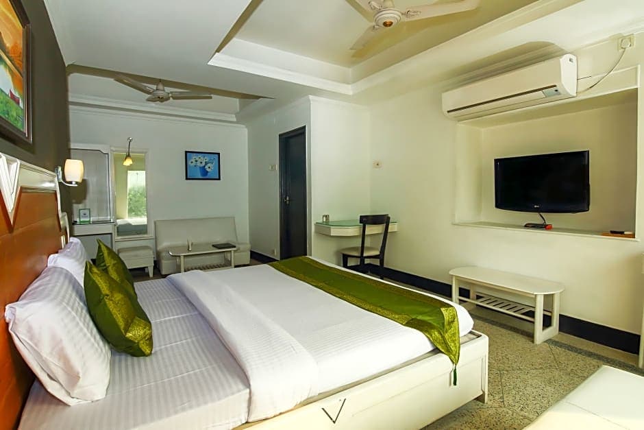 Treebo Trend Green View, General view