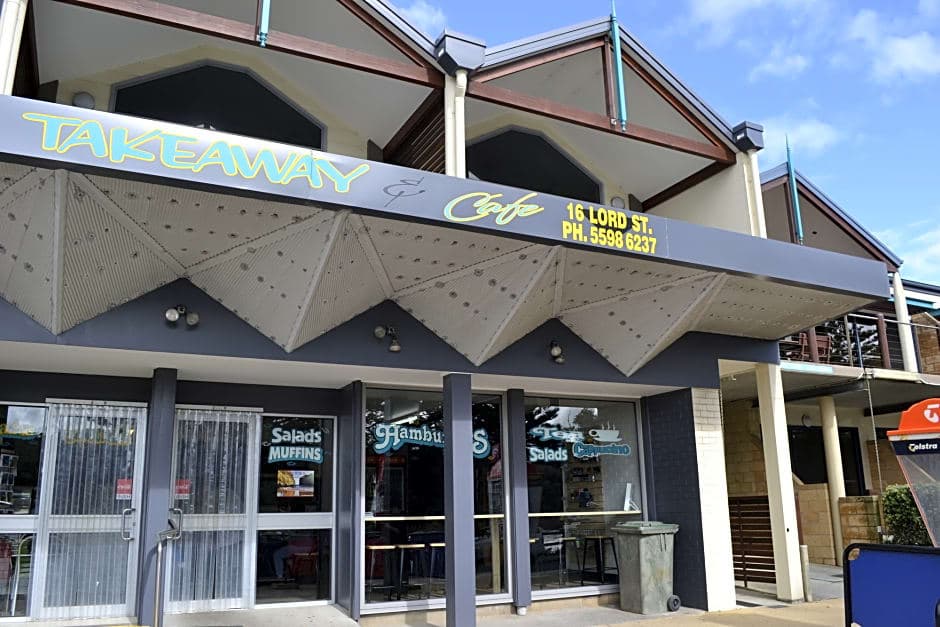 Sea Foam Villas, General view